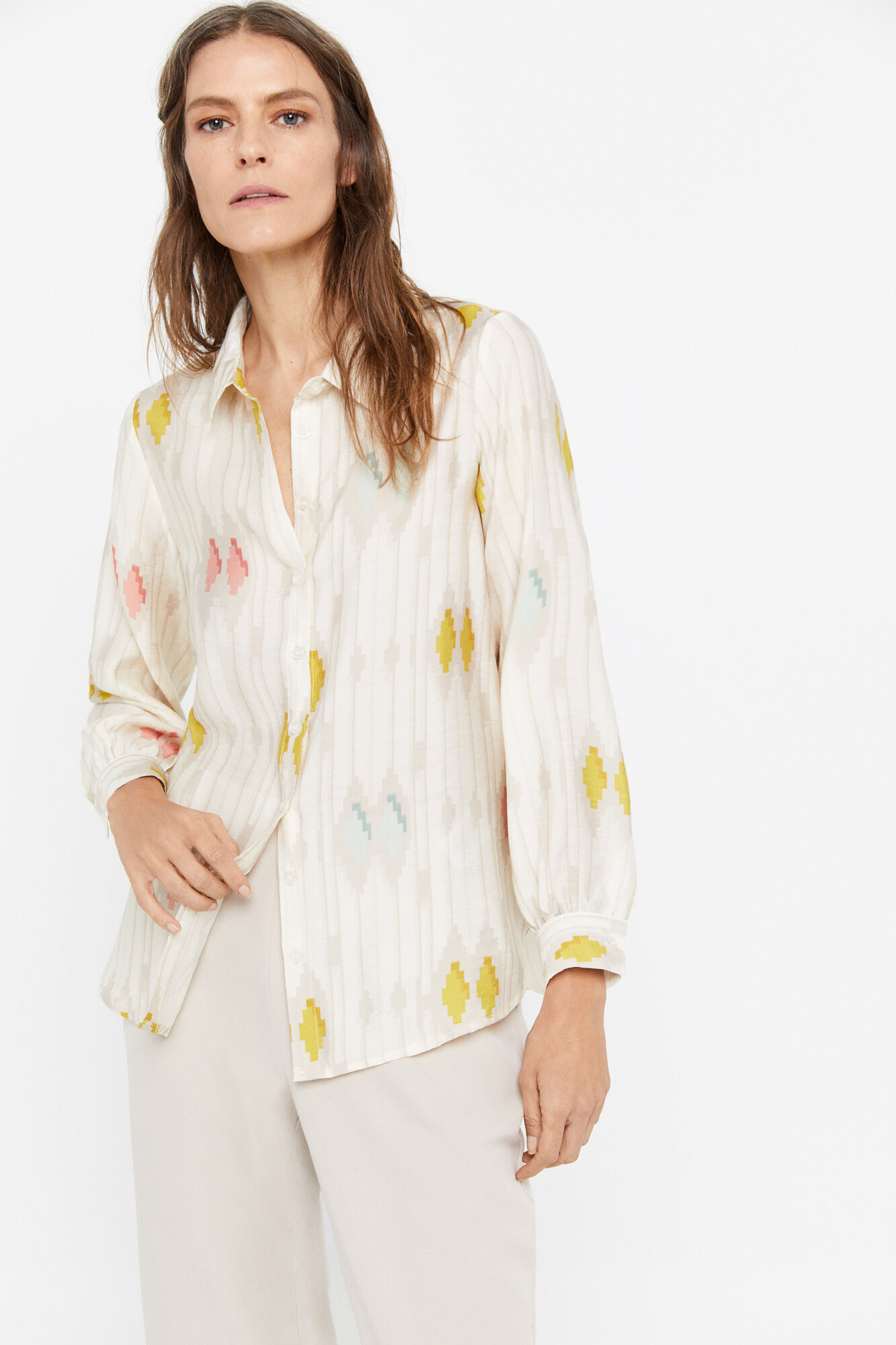 Camisa fluida - Estampa branca