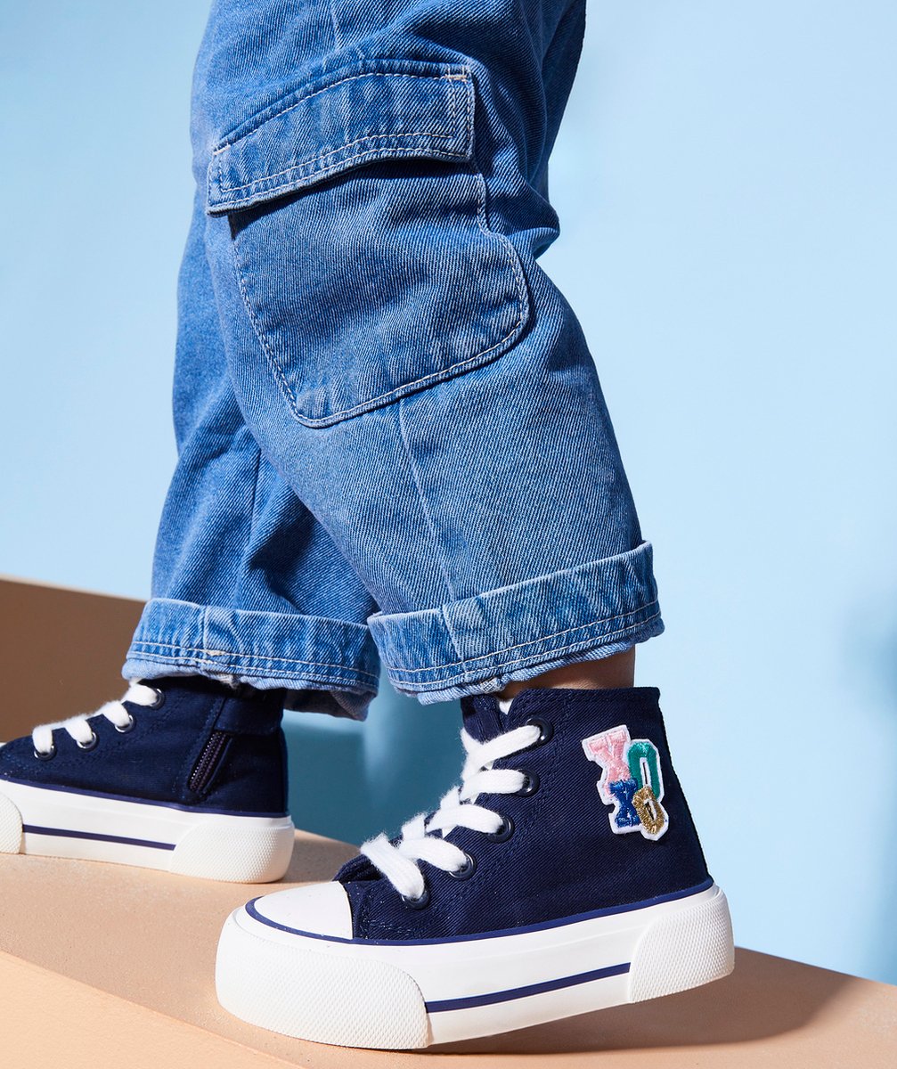 baskets en toile fille bleues marine à lacets et ouverture zippée