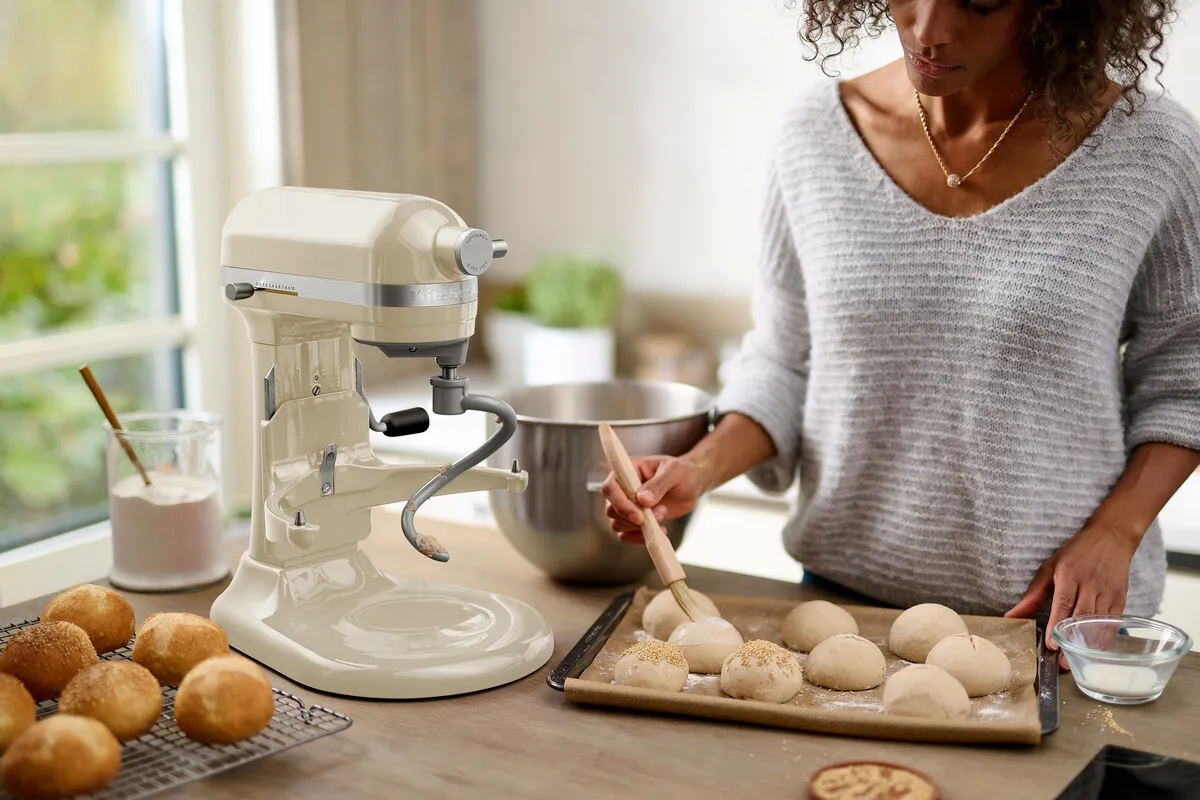 KitchenAid Artisan Køkkenmaskine 5KSM60SPXEAC