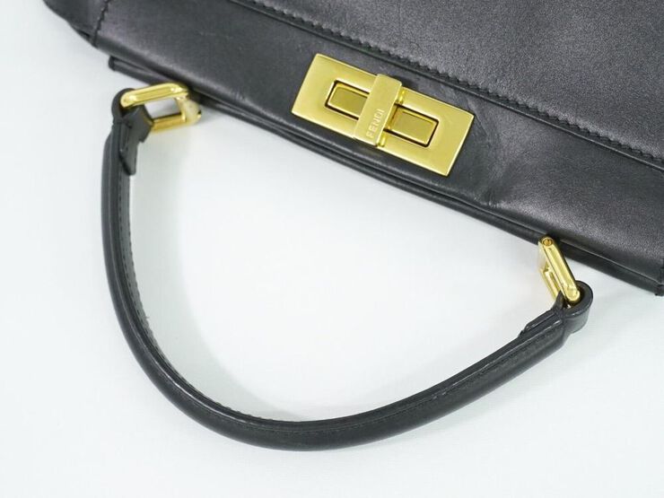 Fendi Vintage Fendi Peekaboo Black