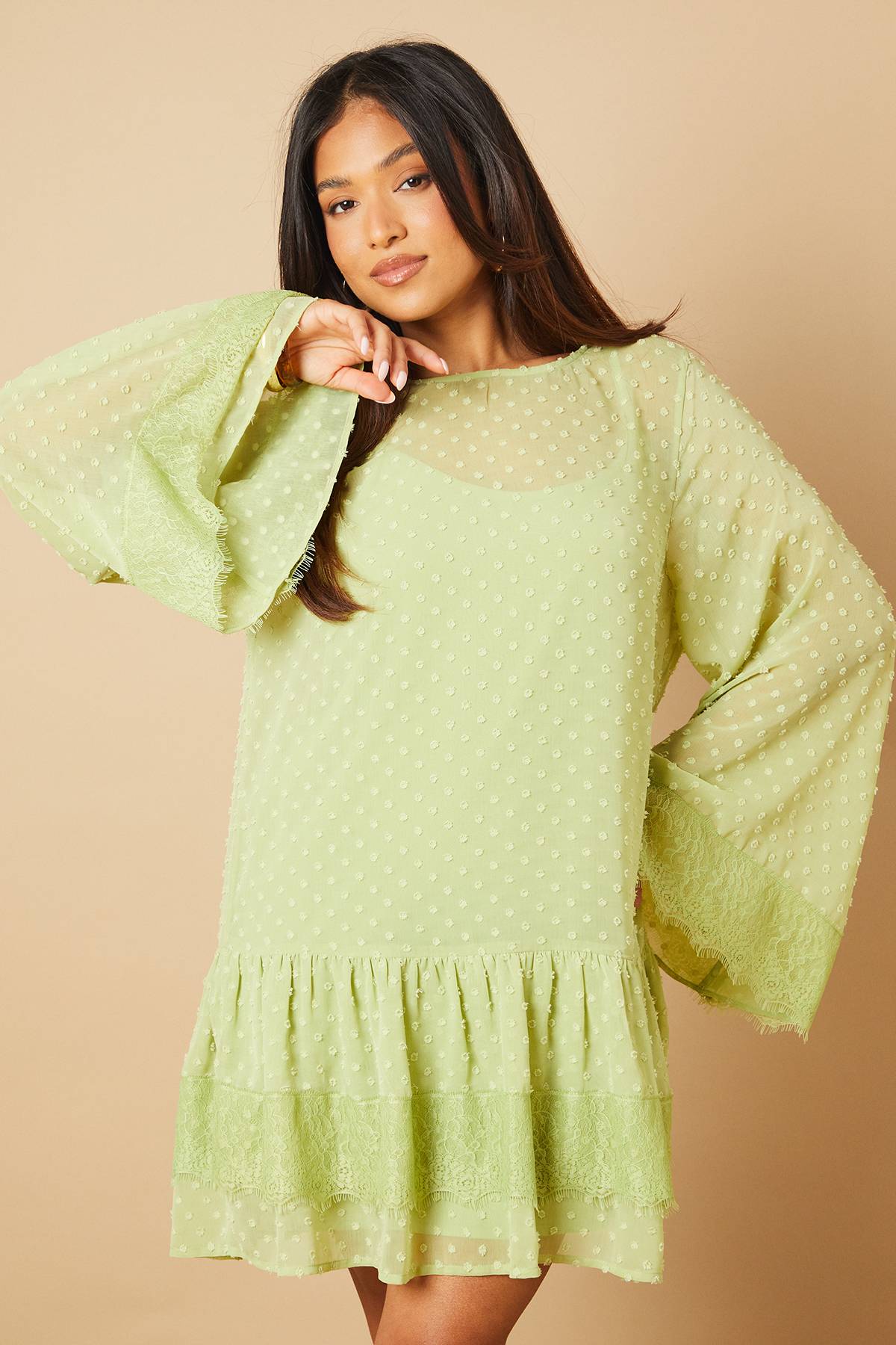 Oasis Robe Mini Étagée à Manches Évasées Petite