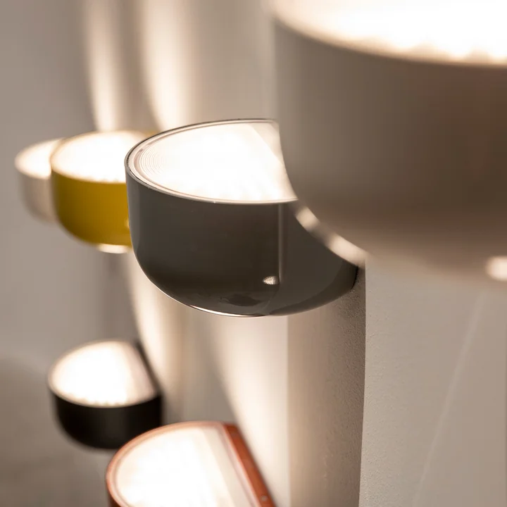 Flos - Bellhop Wall Up LED Wandleuchte, weiss