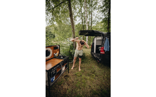Berger Outdoor Dusche mit digitaler Anzeige