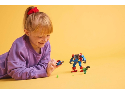 LEGO Superman™ mecha vs. Lex Luthor™ (76302)