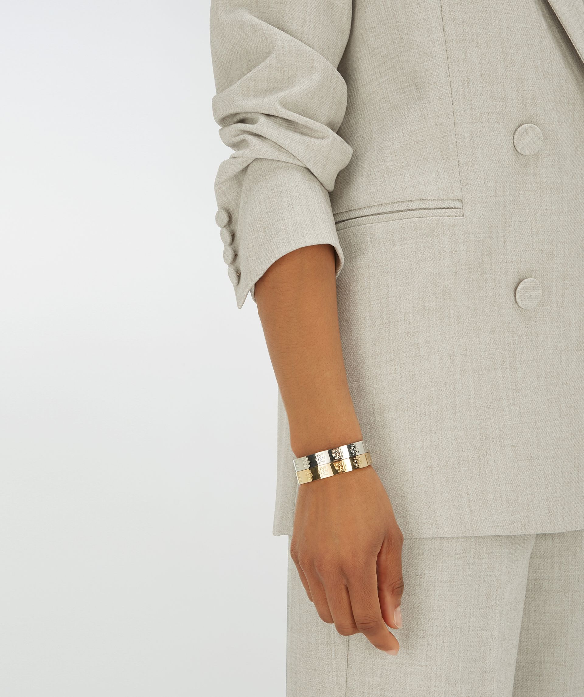 JV-BIRGITTE bangle met logo - silver