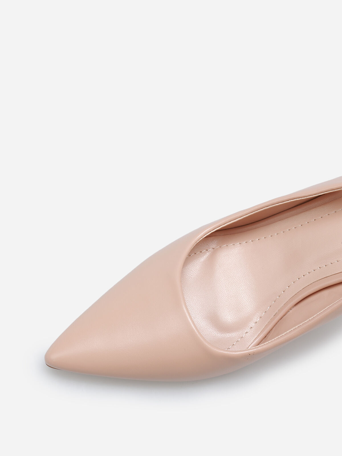 Escarpins slingback à bout pointu- Nude