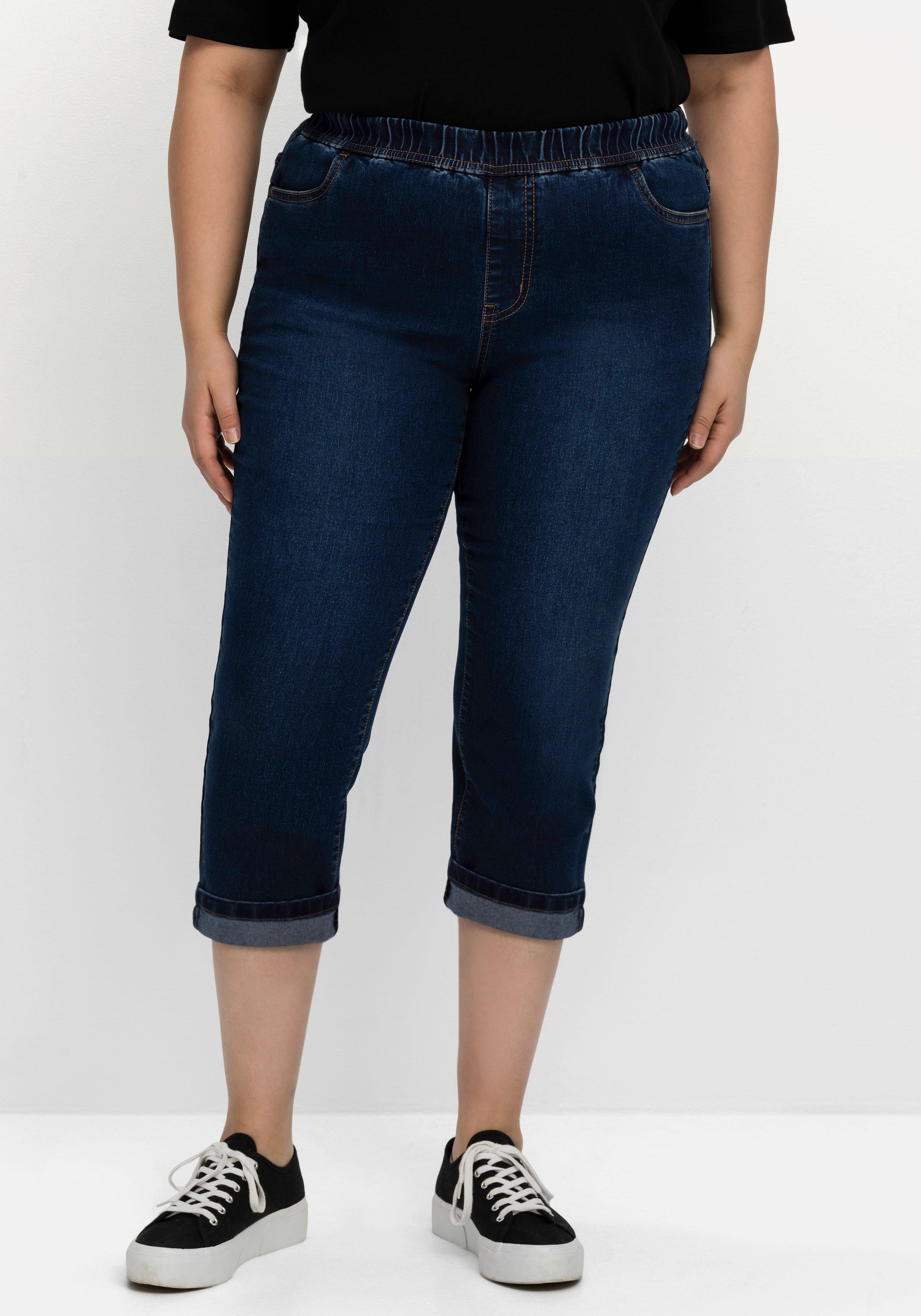 Schmale Caprijeans mit Saumumschlag