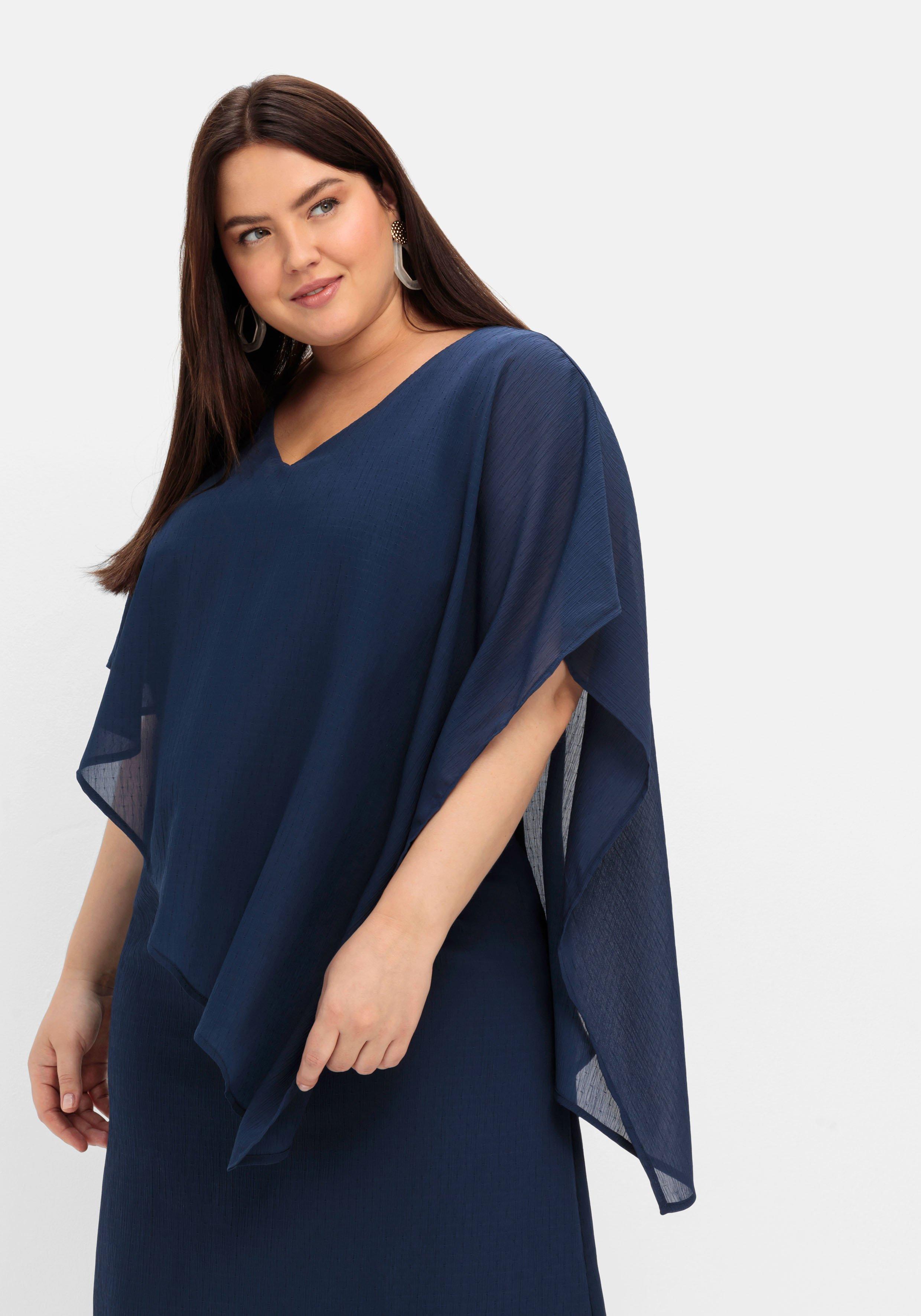 Cocktailkleid mit asymmetrischem Cape, aus Chiffon