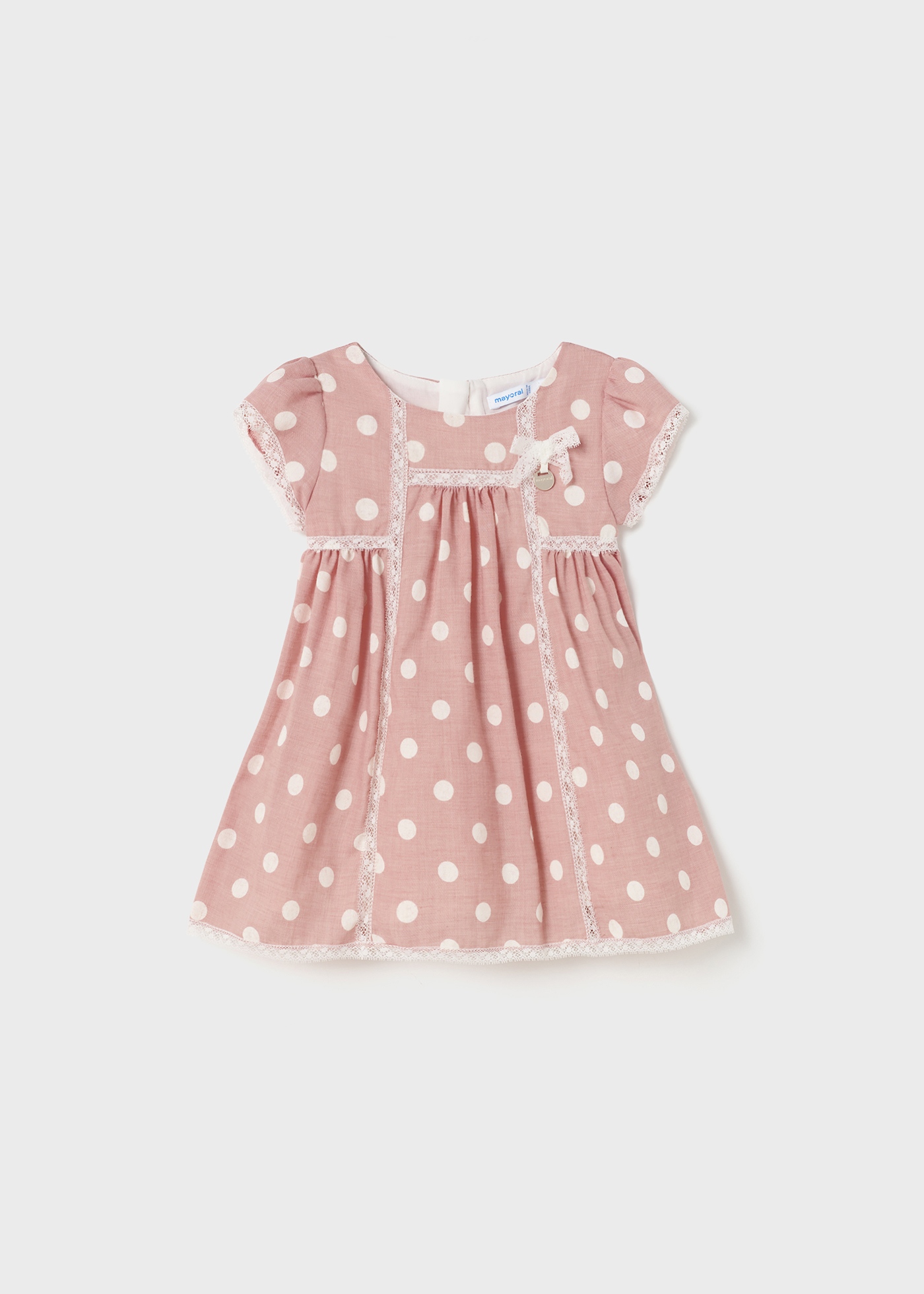 Vestido de bebê com estampa de renda