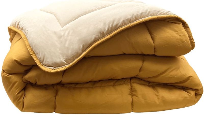 Zelesta - Easybed - Okergeel - Dekbed - Wasbaar - Strak Ruitpatroon