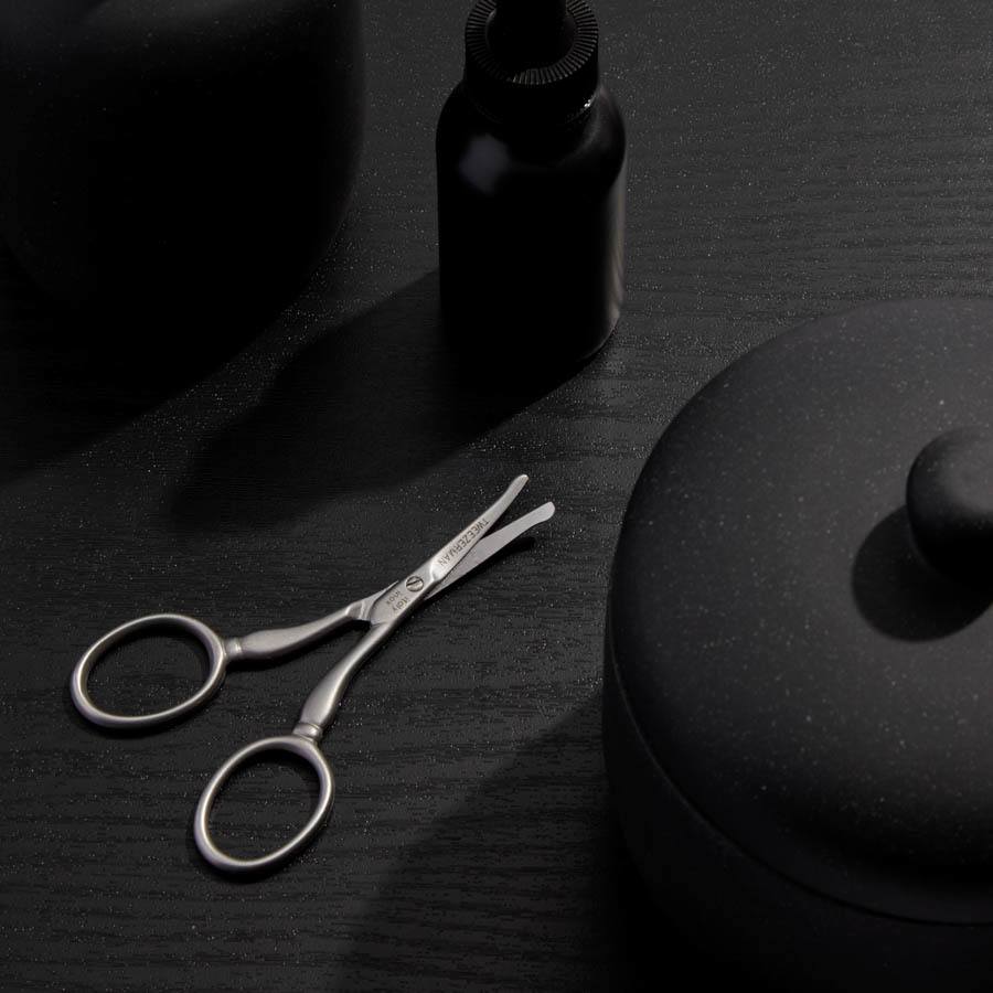 Tweezerman Gear Facial Hair Scissors