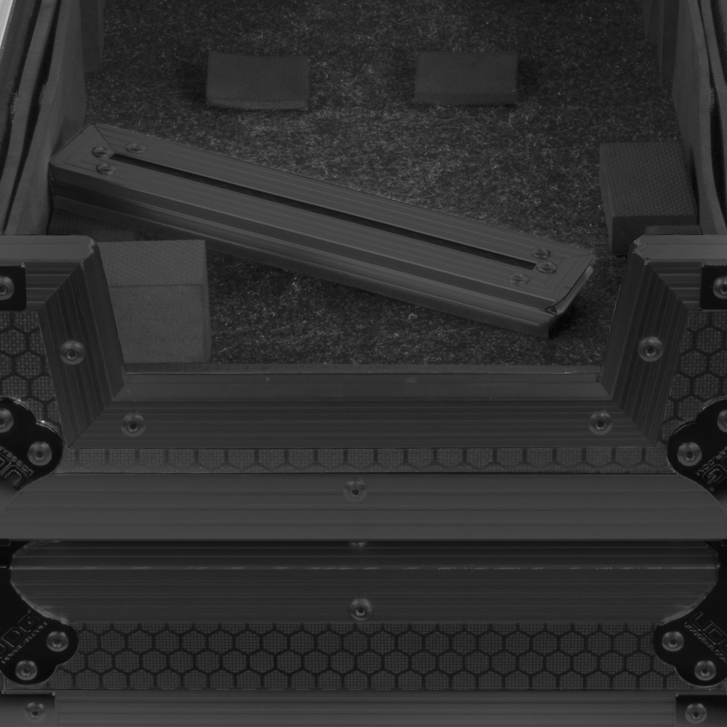 UDG U91082BL Ultimate Flight Case Rane Four Plus