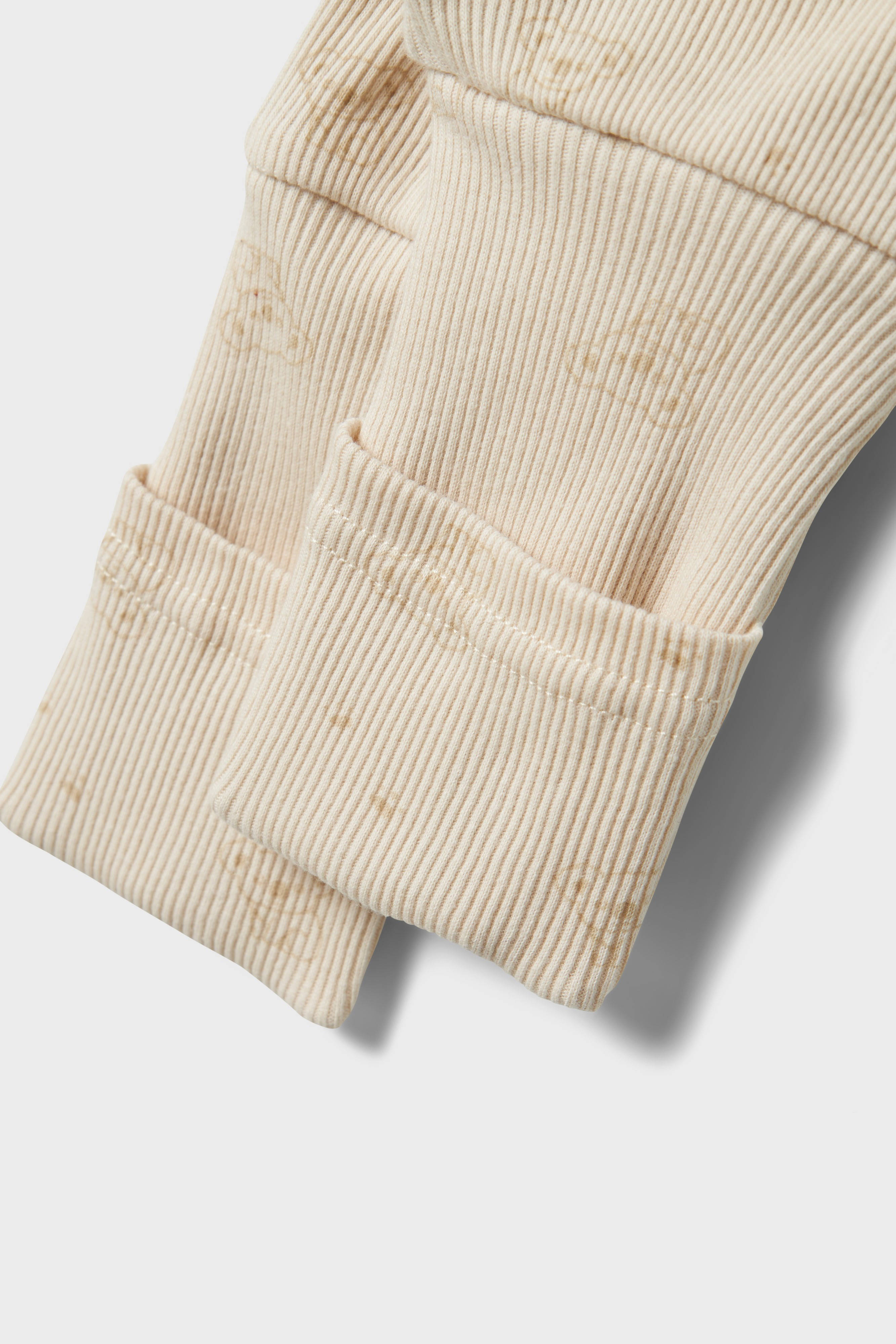 NAME IT baby pyjama met all over print beige/bruin