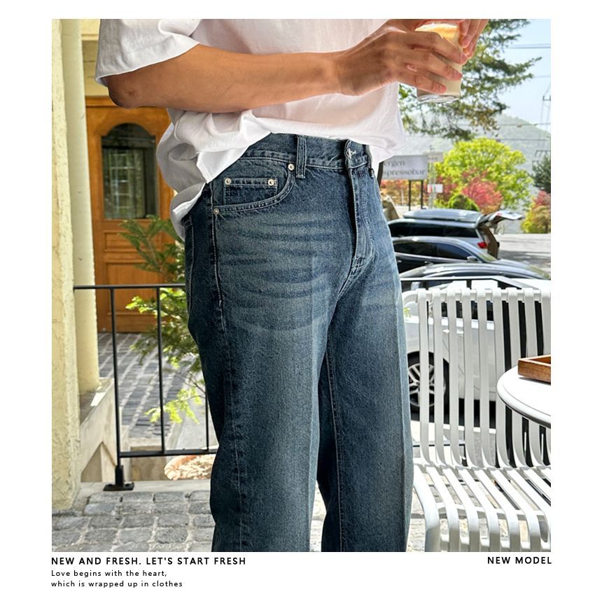 Okwano - Gewassen cropped rechte jeans met middelhoge taille