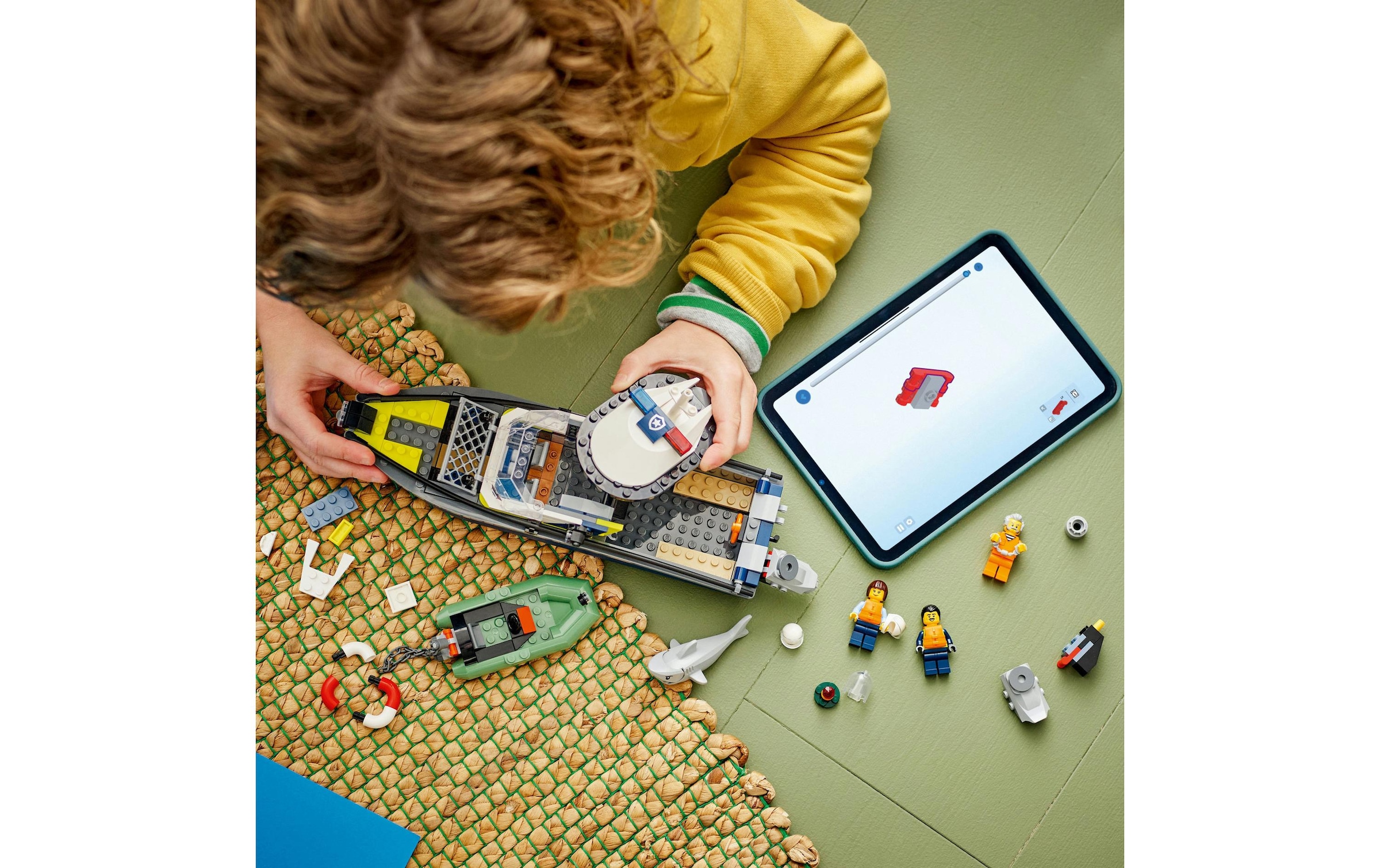 LEGO® Spielbausteine »City Verfolgungsjagd im Polizeiboot 60456«