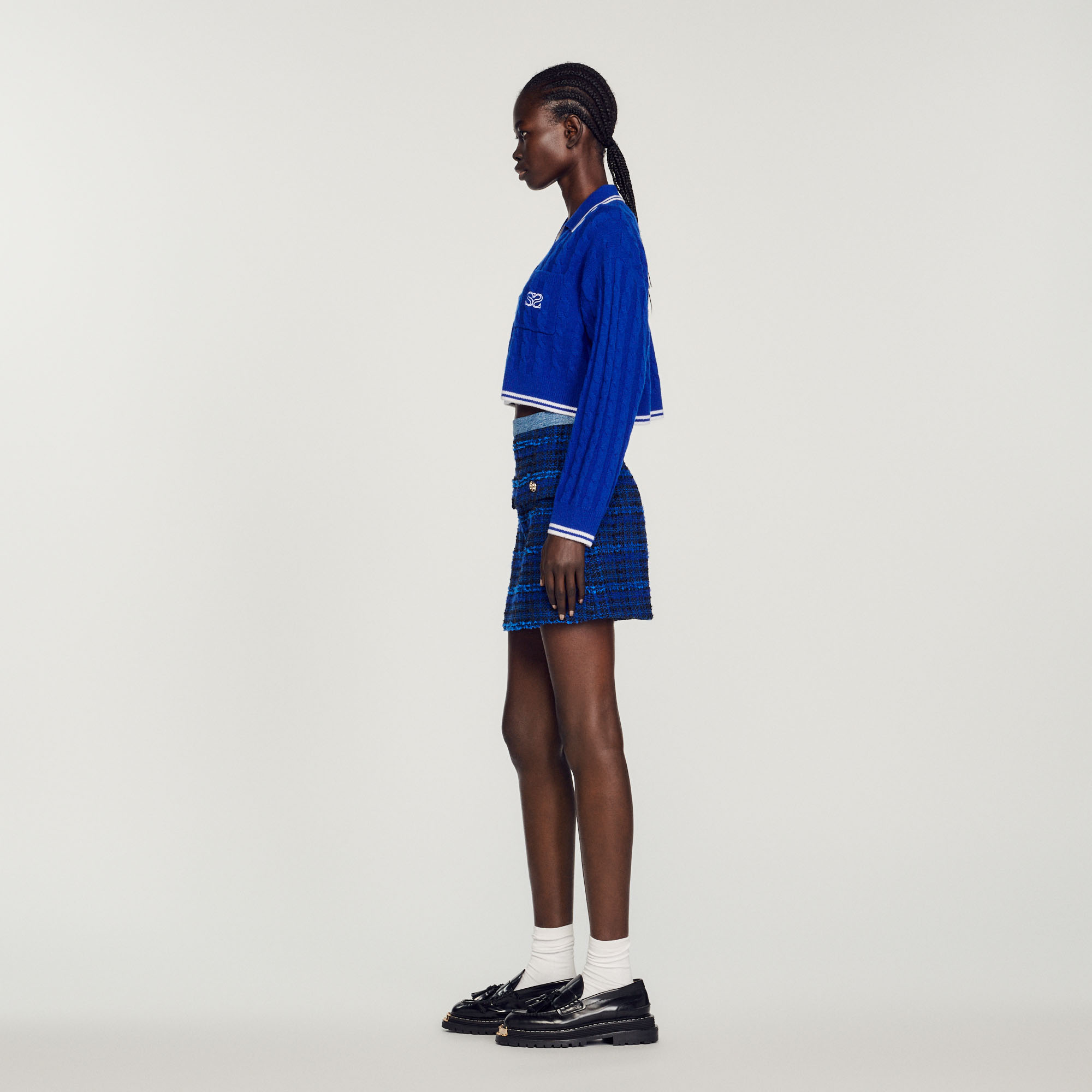 Pull court en maille torsadee