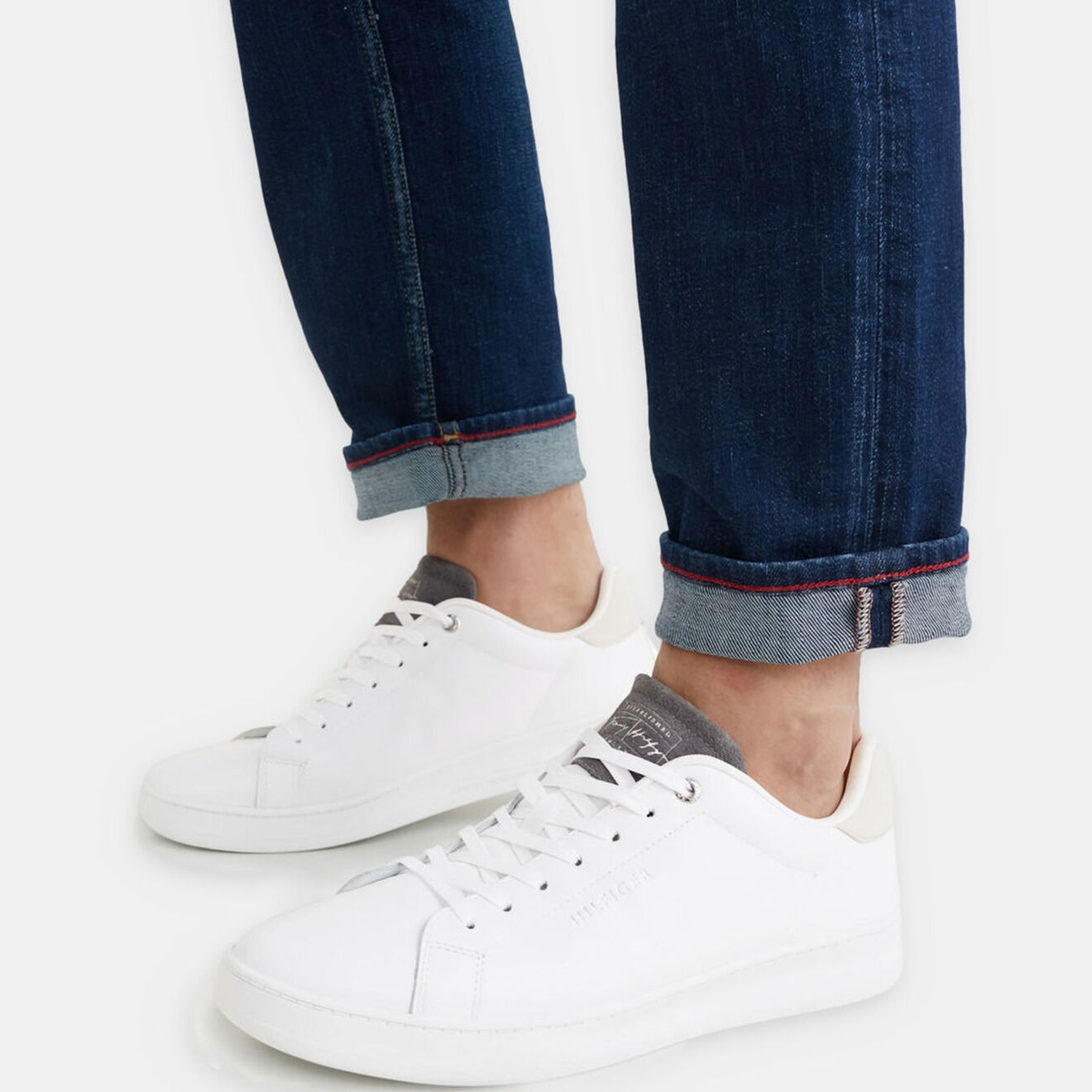 Tommy Hilfiger Baskets en Cuir Retro Court Clean blanches
