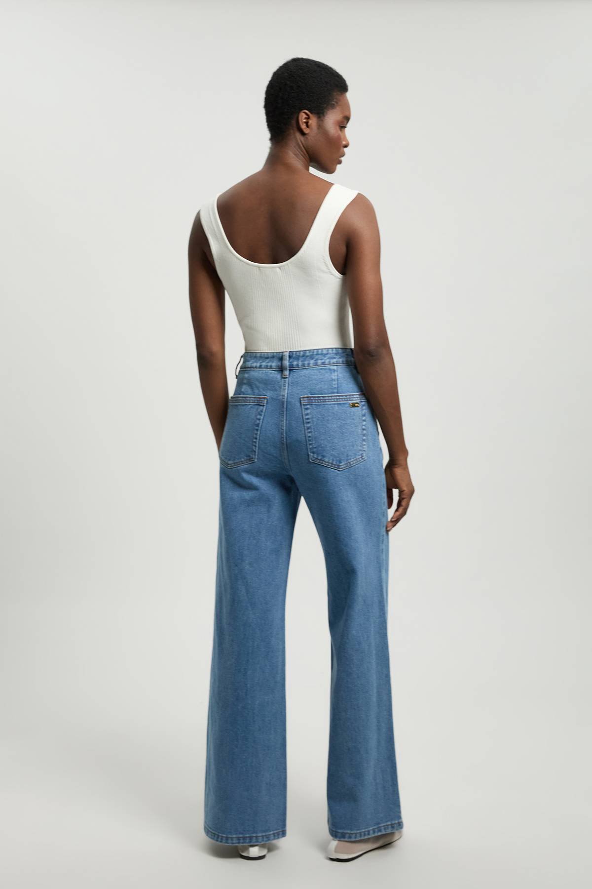 KarenMillen Jean Droit Petite En Denim Avec Poches Plaquées