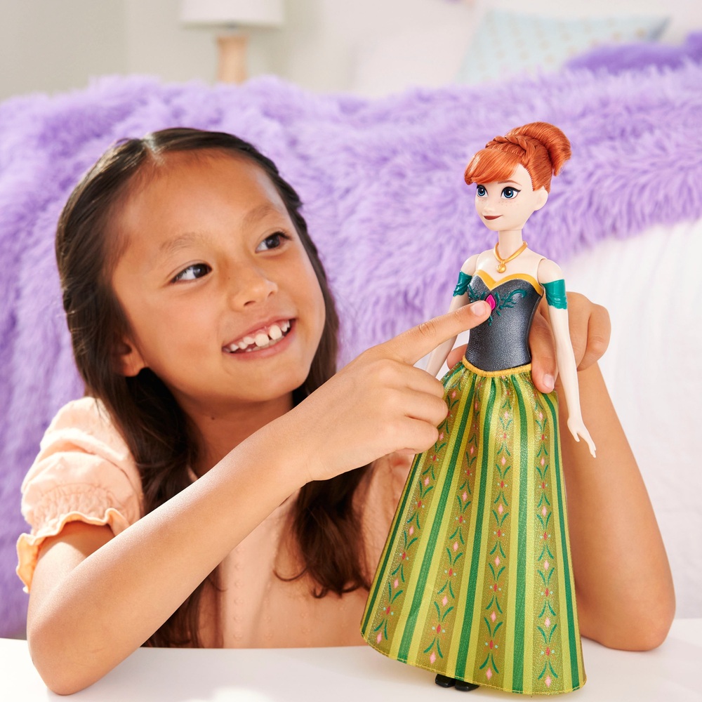 Frozen Singing Anna Fashion Doll