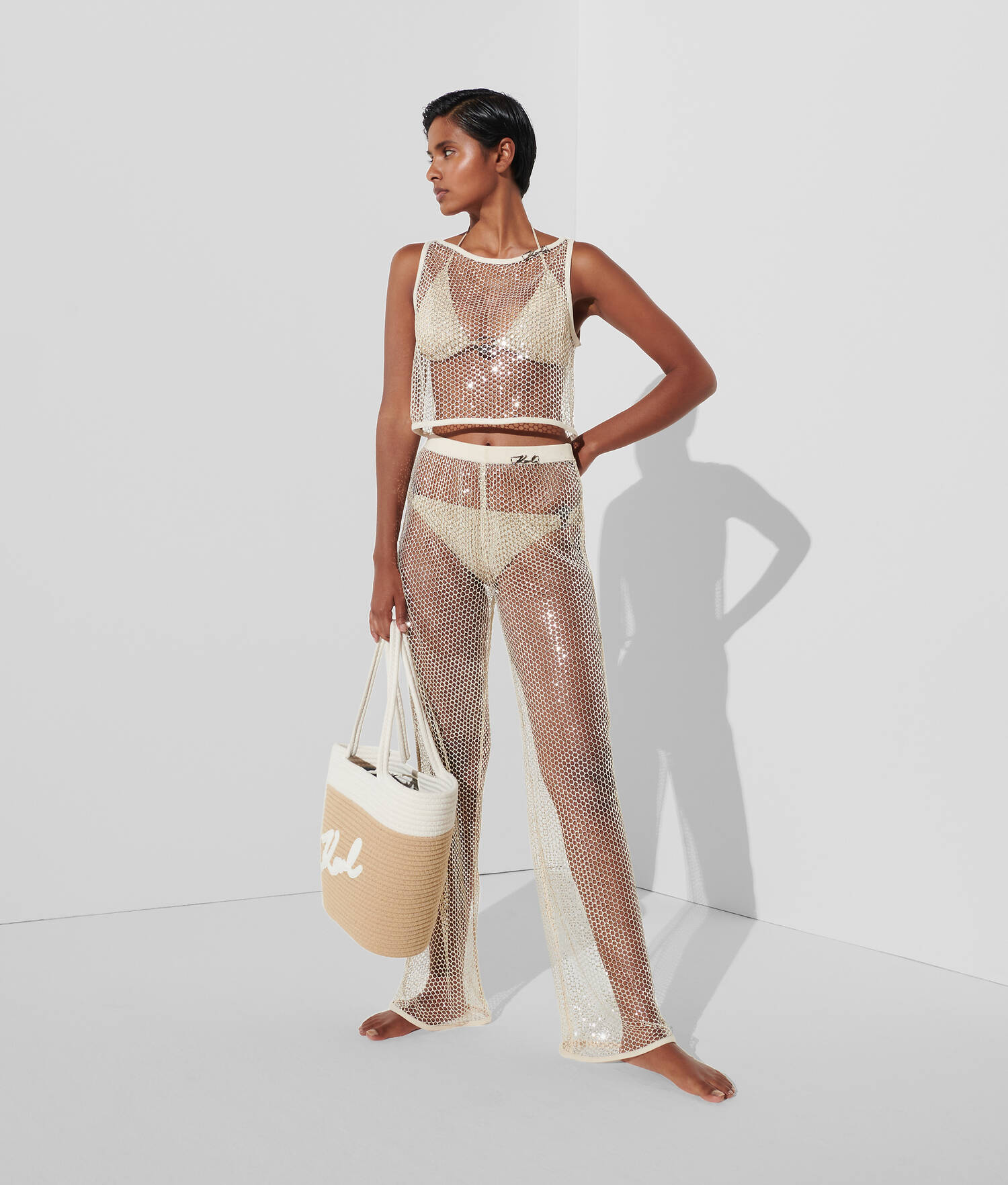PANTALON EN MESH ET SEQUINS