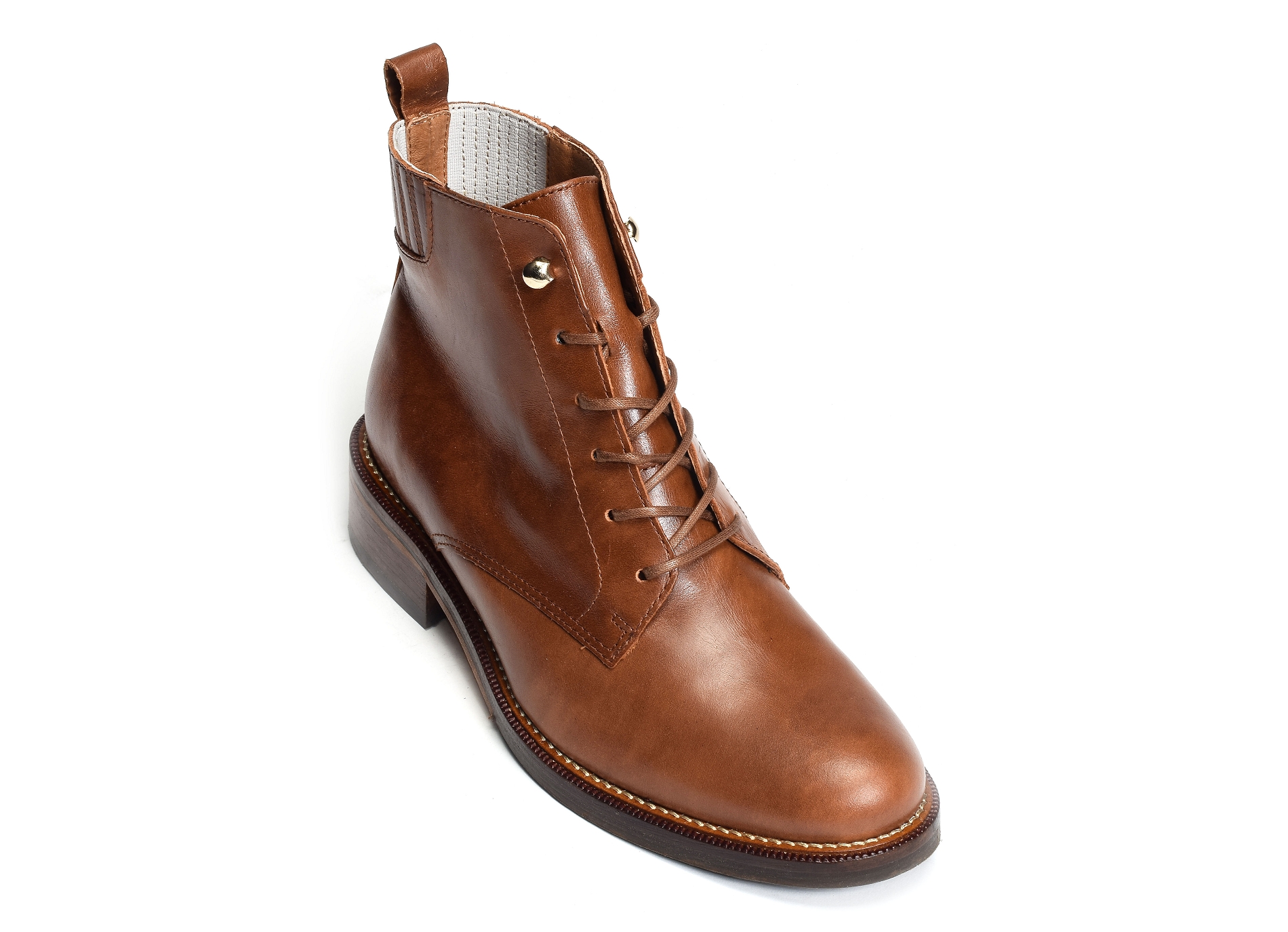 Candide desert boots camel