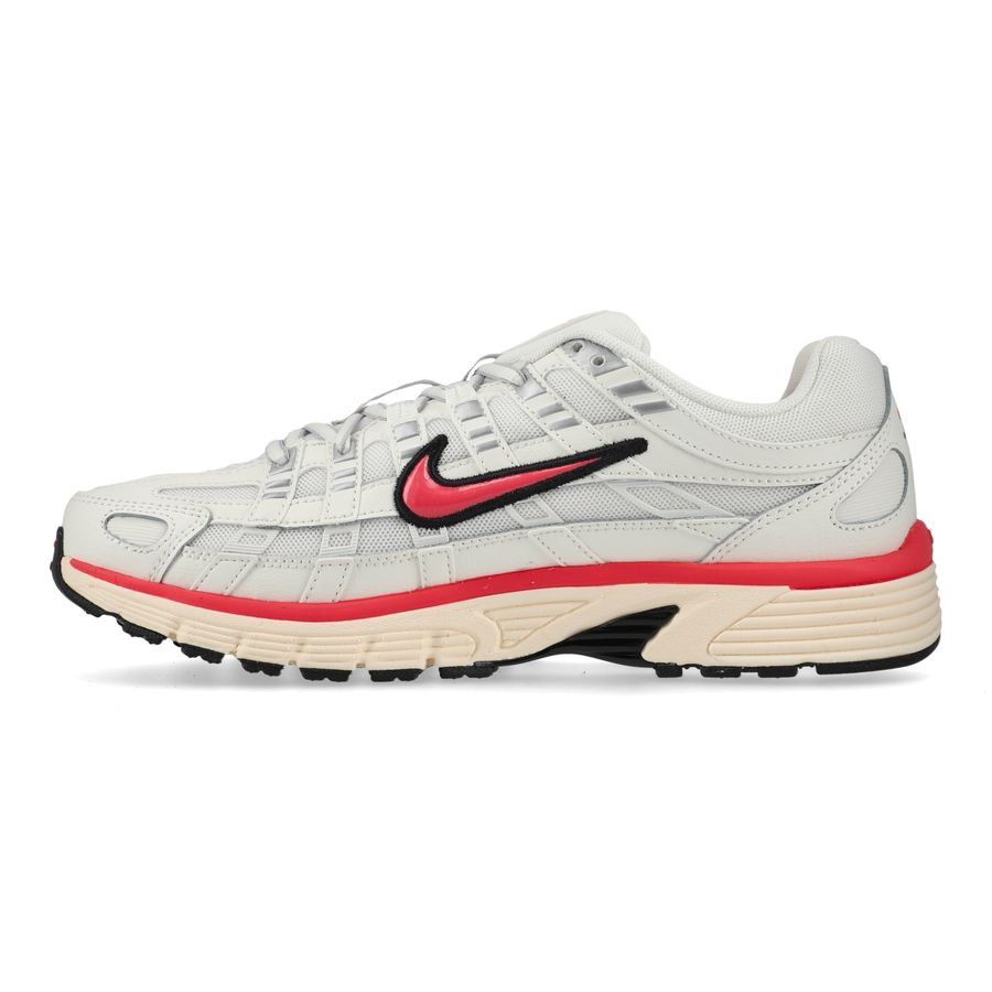 Nike Chaussures P-6000 - Blanc Cassé/Rose/Noir/Orange Femme