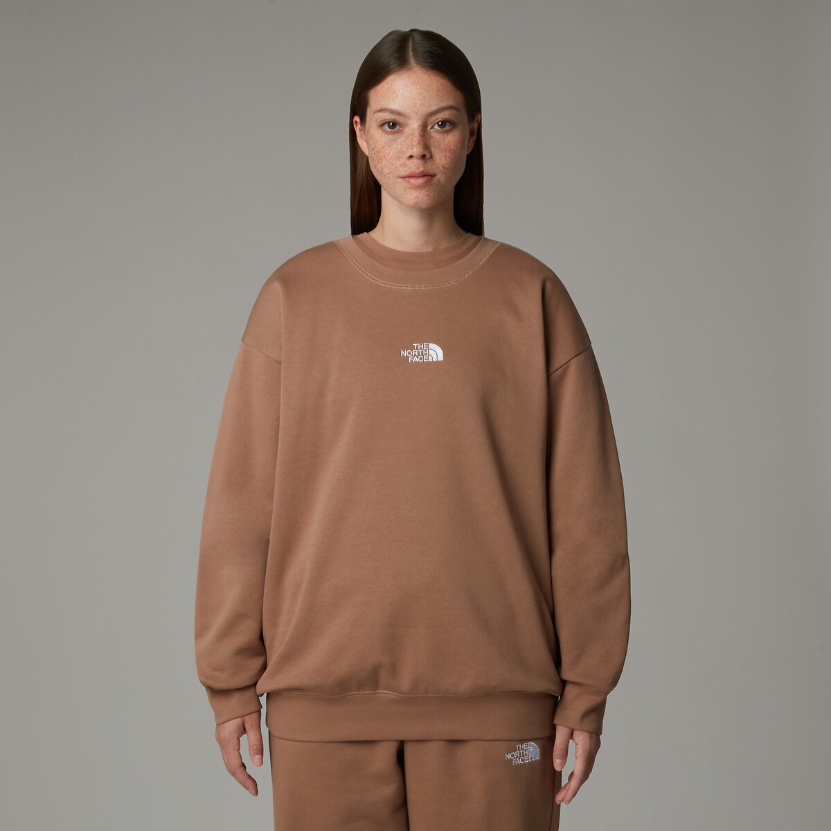 THE NORTH FACE<br>Suéter oversized com gola redonda