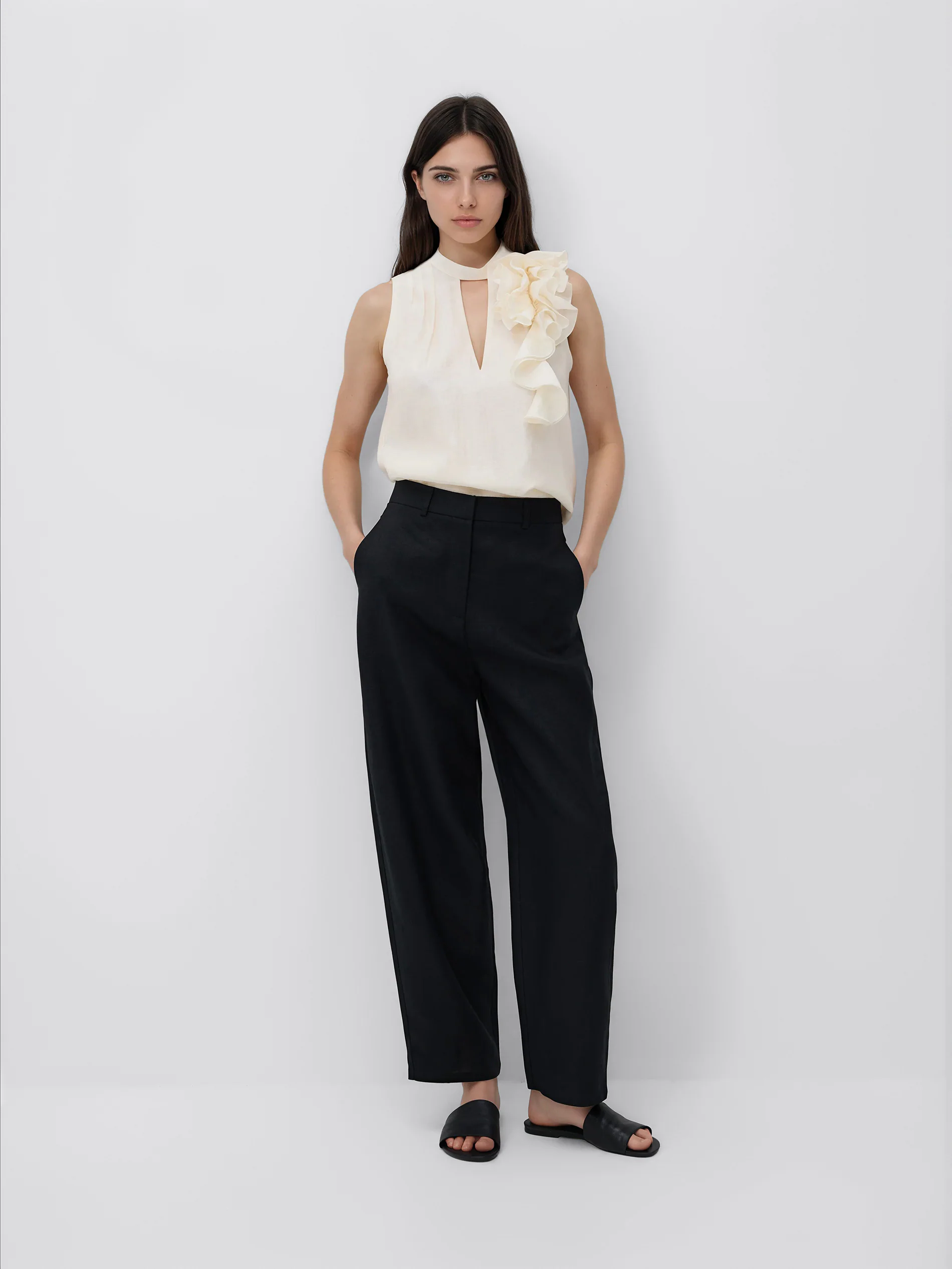 Leinenhose im Barrel-Leg-Schnitt
