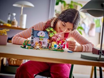 LEGO Imkershuis en bloementuin (42669)