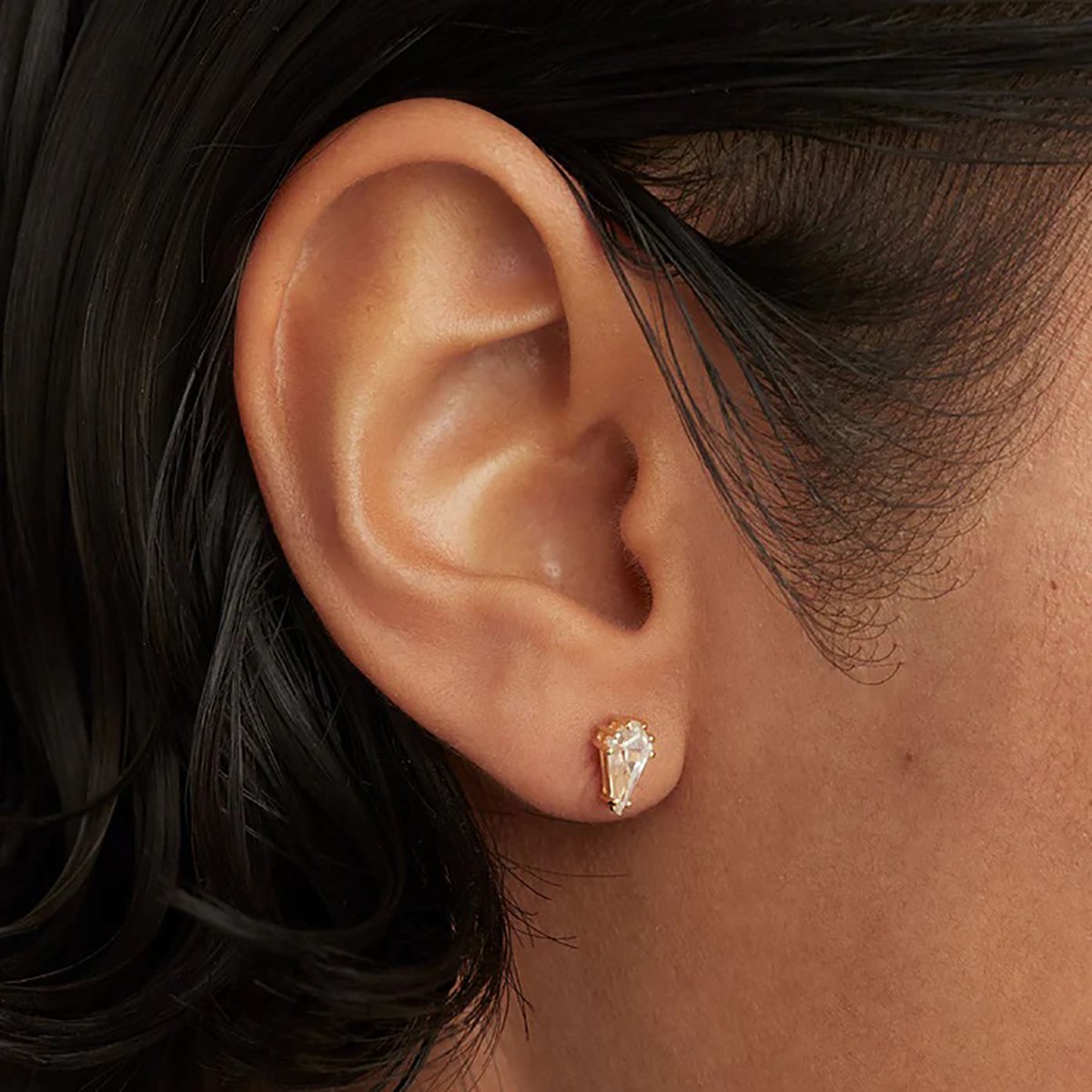 Boucle d'oreille individuelle PdPaola Noa dorée