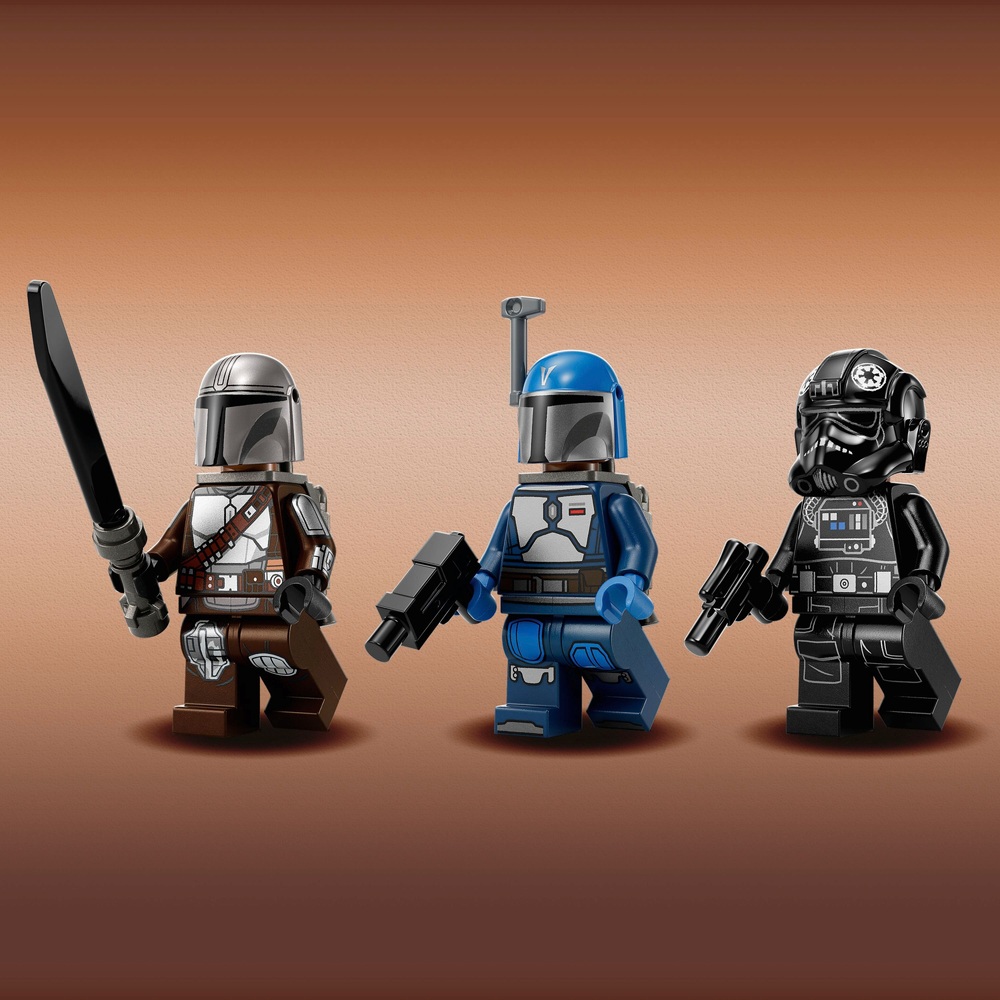 LEGO Star Wars 75348 Mandalorian Fang Fighter vs. TIE Interceptor Set