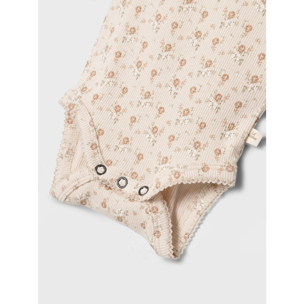 Køb Lil'Atelier Sheer Bliss Gago Slim Body Noos