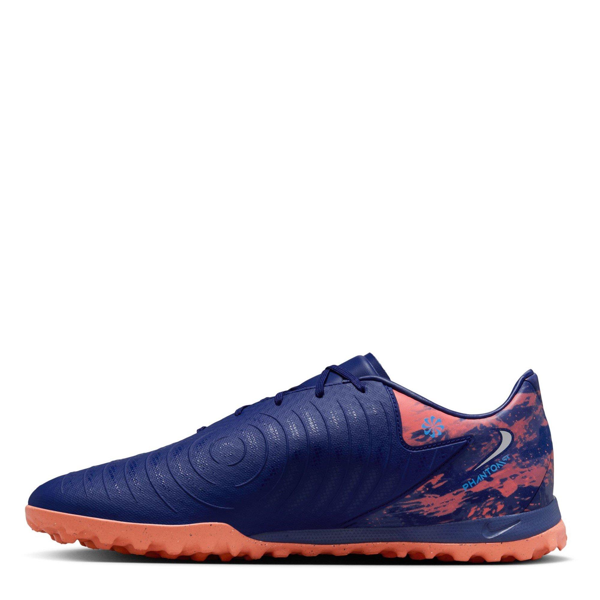 Nike Phantom GX II Academy Astro Turf Football Boots