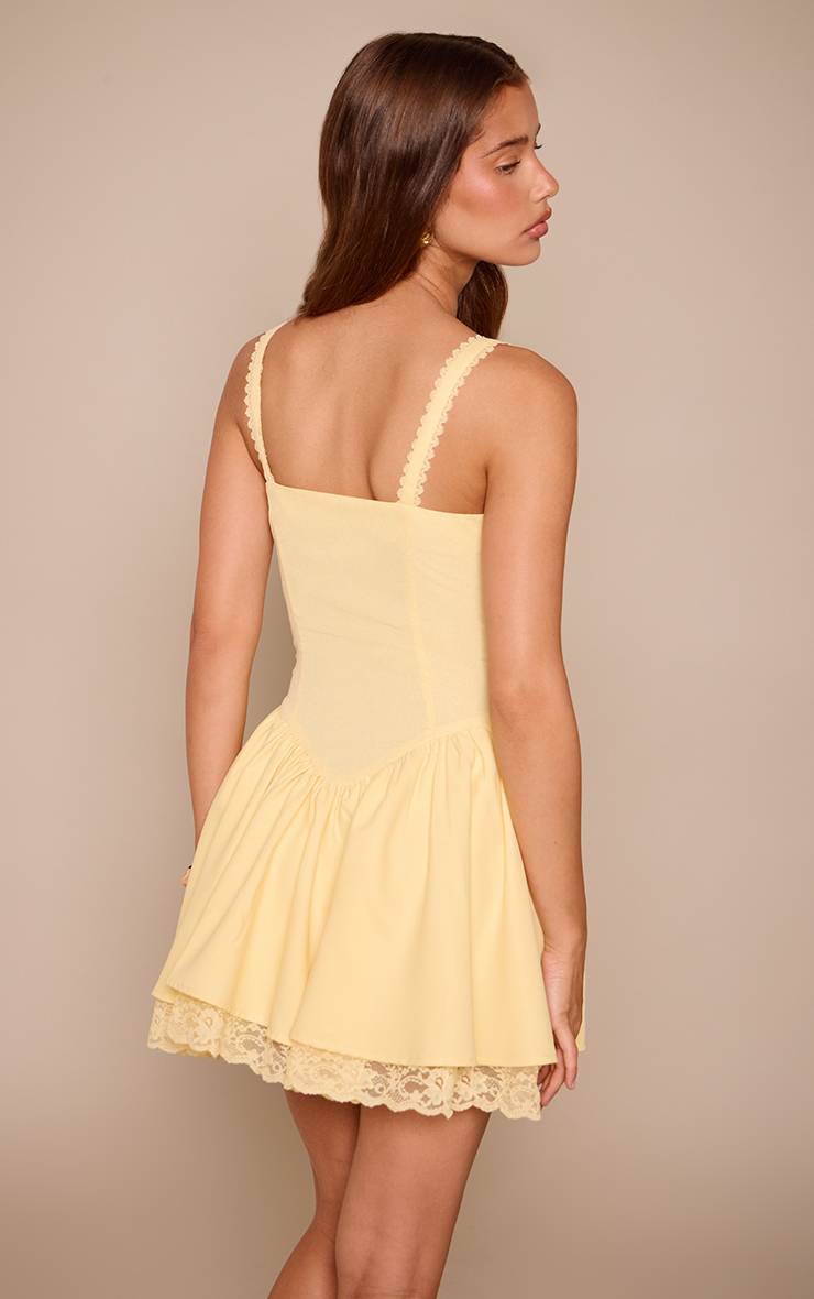 Citron Robe Droite À Bretelles Avec Finitions En Dentelle