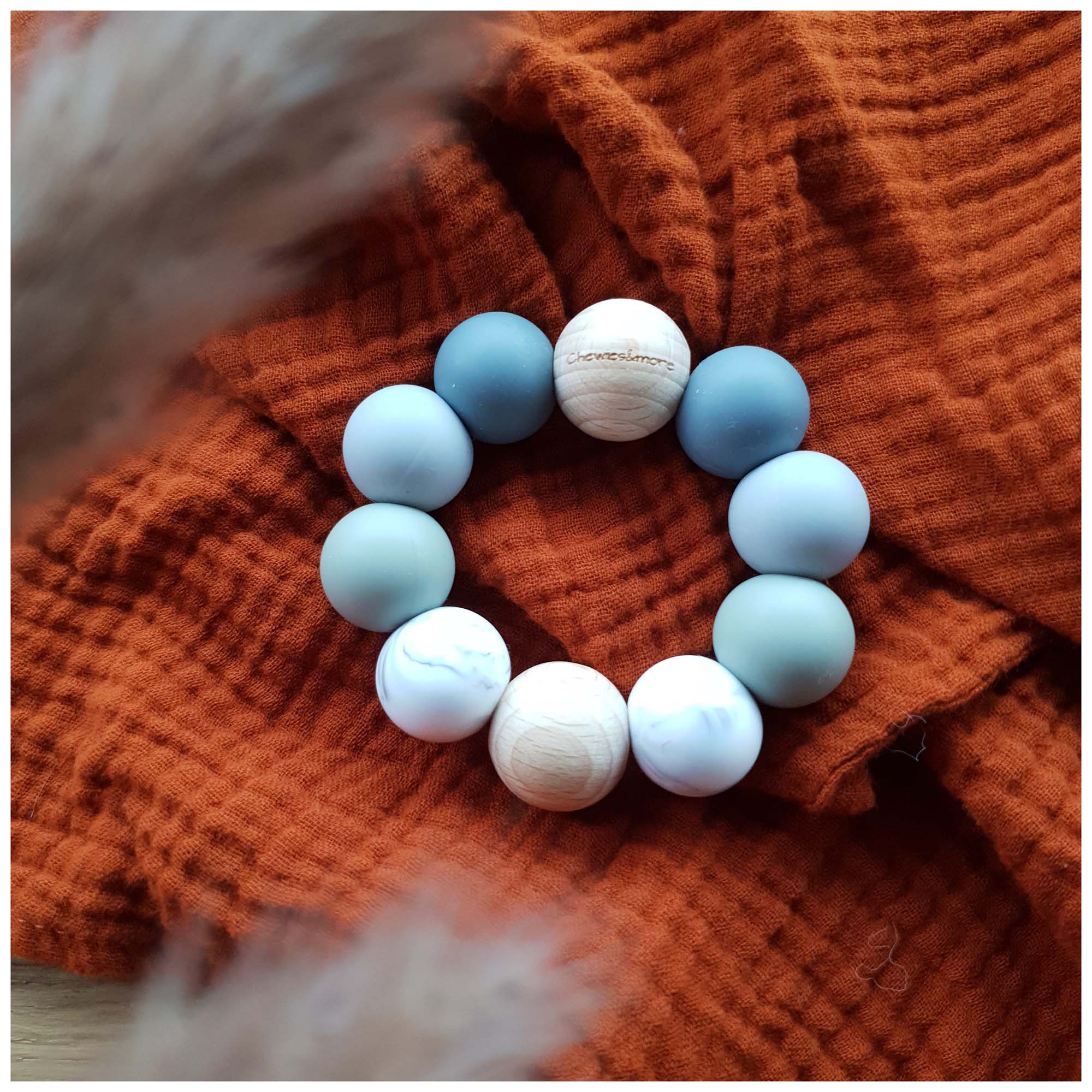 Chewies & More basic ombre bijtspeeltje blauw