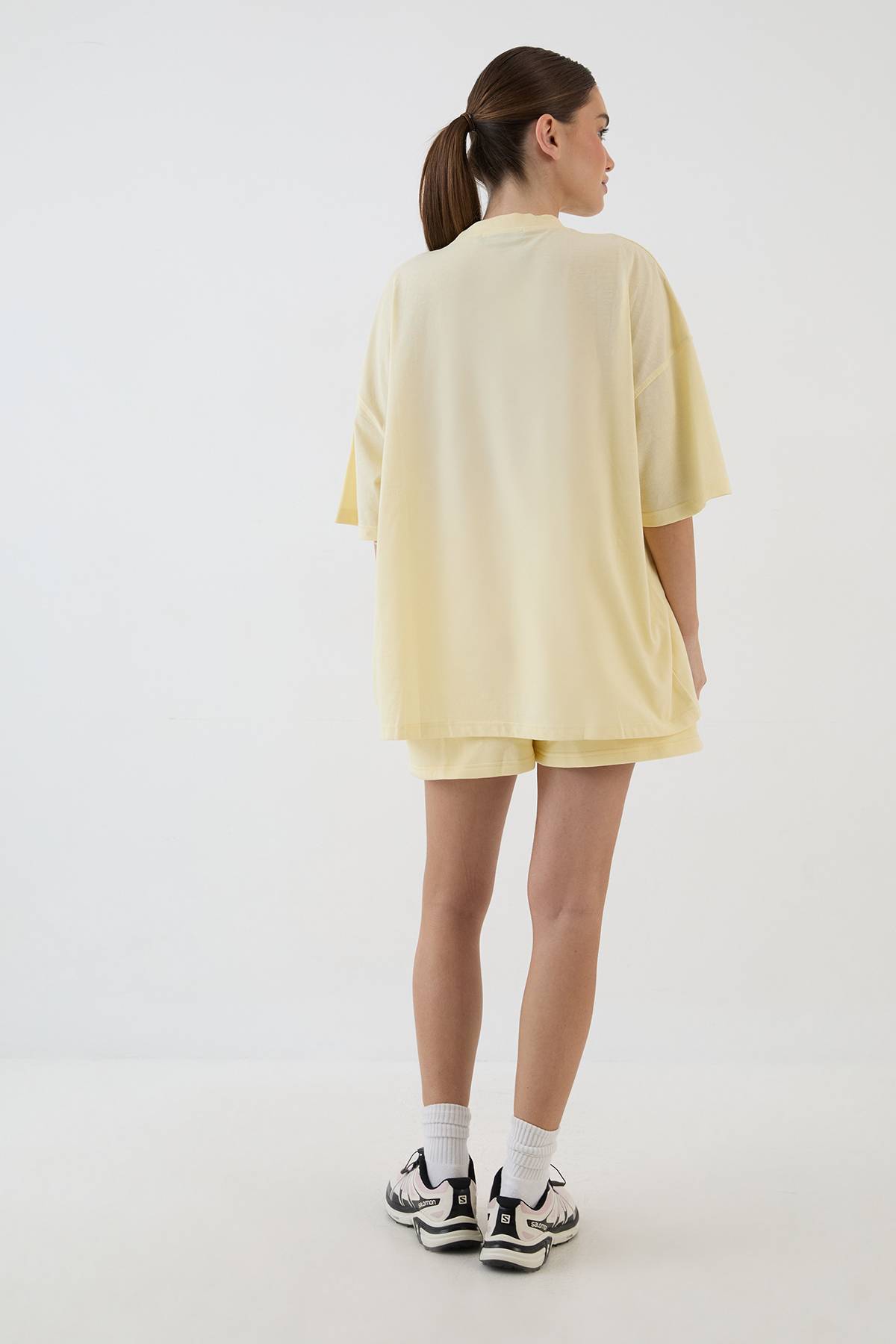 T-shirt Oversize À Appliqué Collégial Dsgn Studio