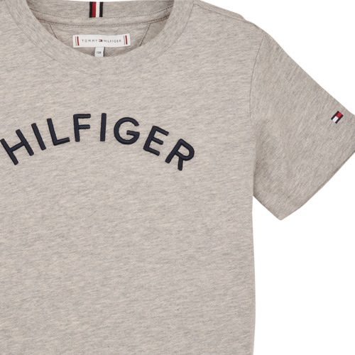 Tommy Hilfiger - U HILFIGER ARCHED TEE - Gris
