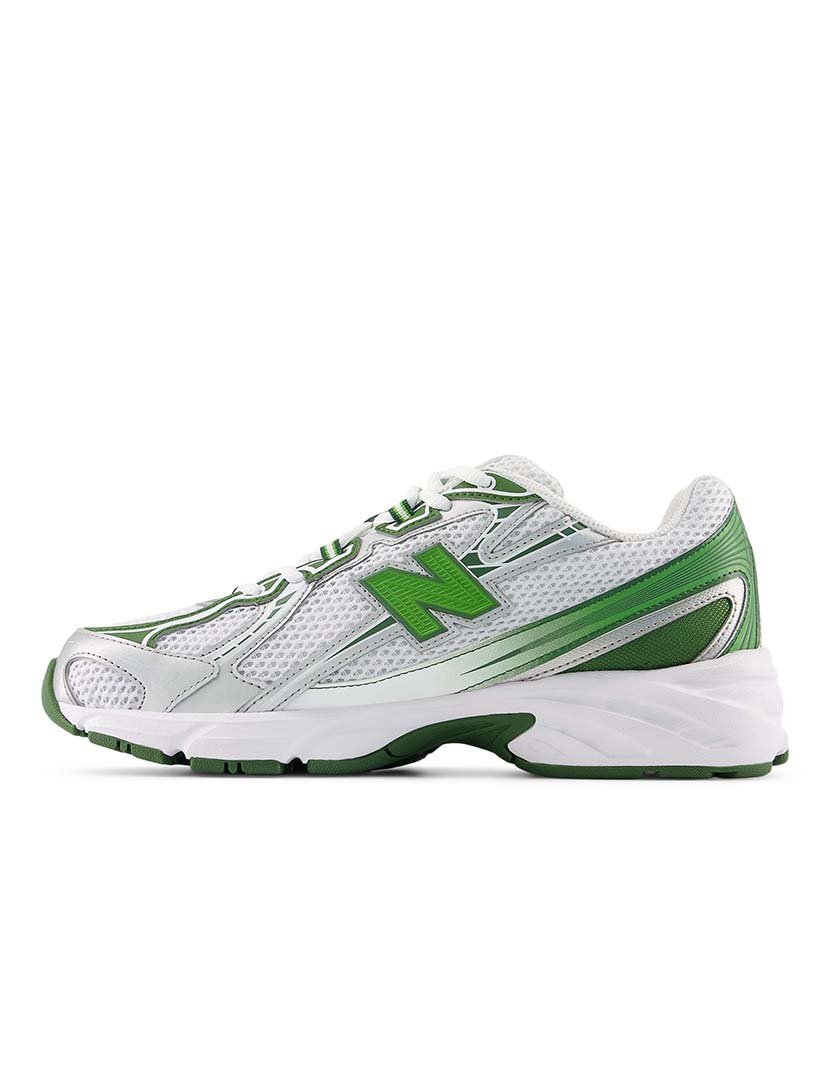 740 White Sneakers