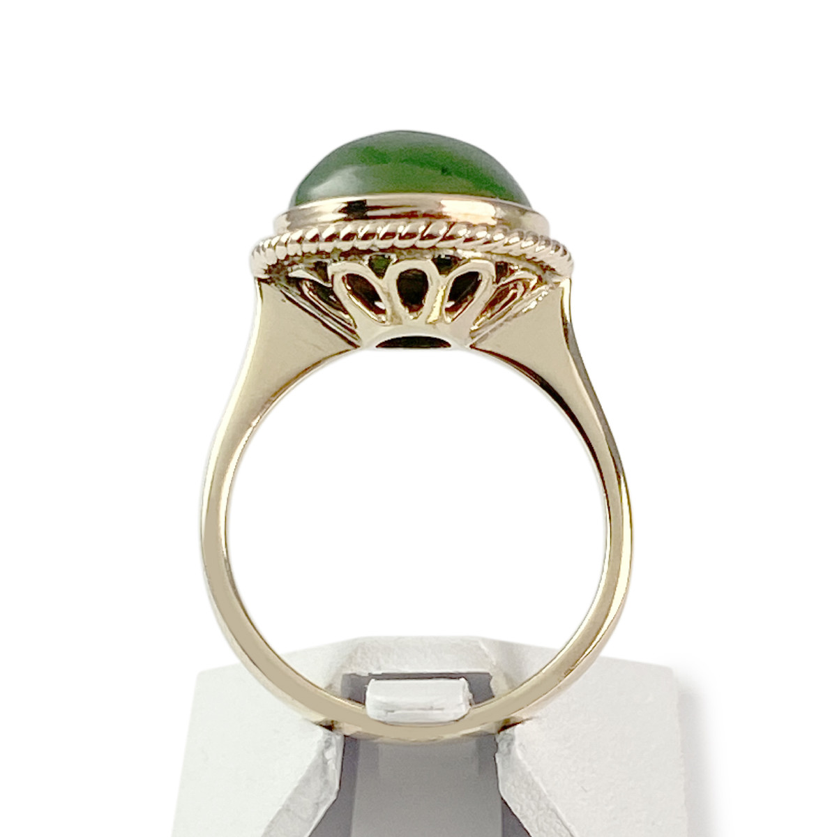Bague d'occasion or 585 jaune jade néphrite