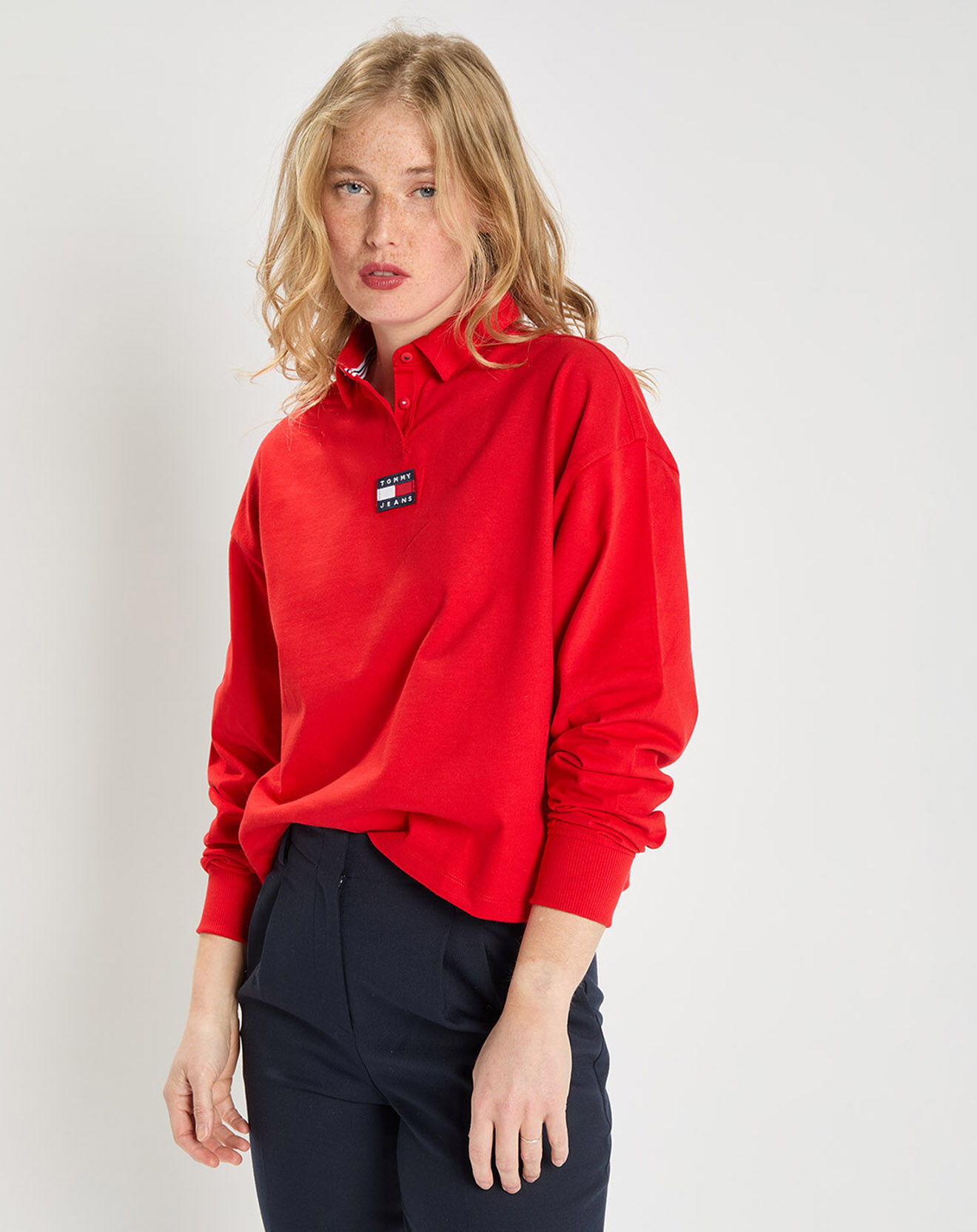 Tommy Jeans Polo Regular 100% Coton Bio Badge rouge