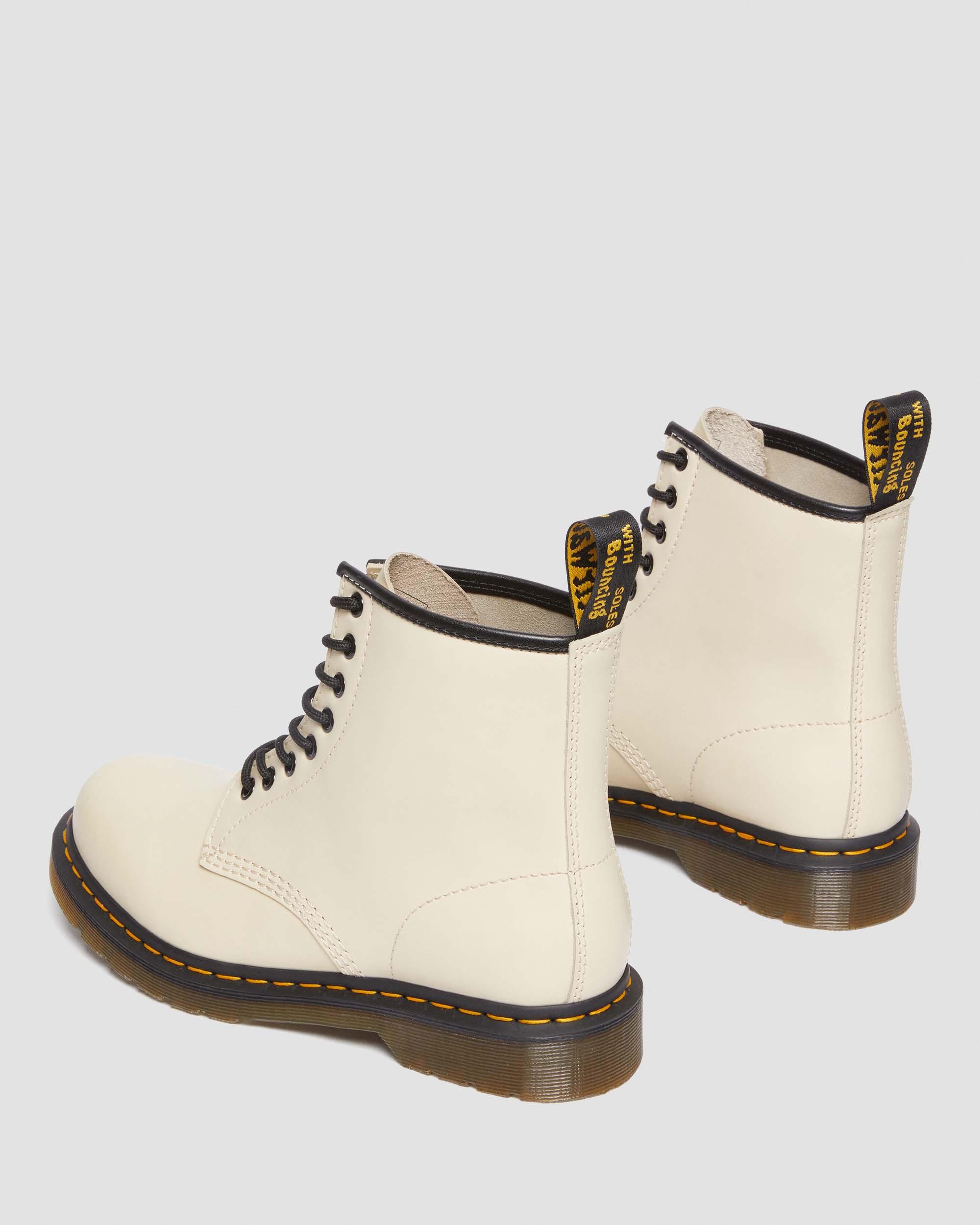 1460 Smooth Leather Lace Up Boots