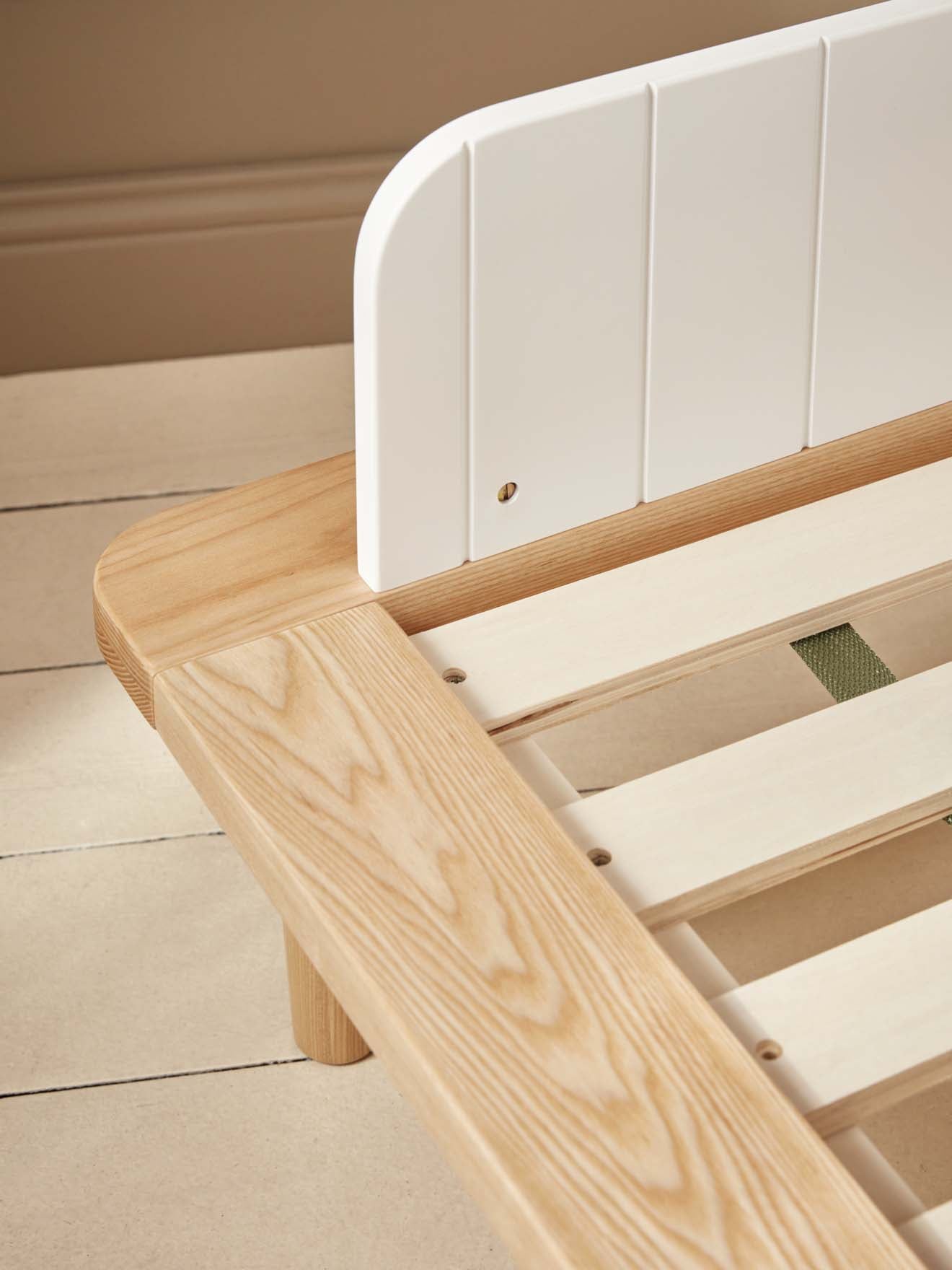 Lit banquette enfant bois