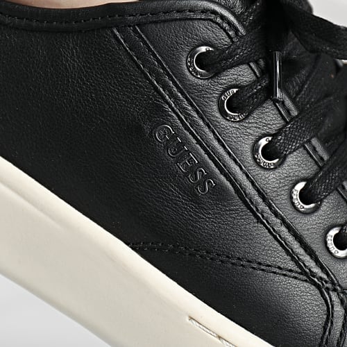 Baskets FM7VE2LEA12 Black