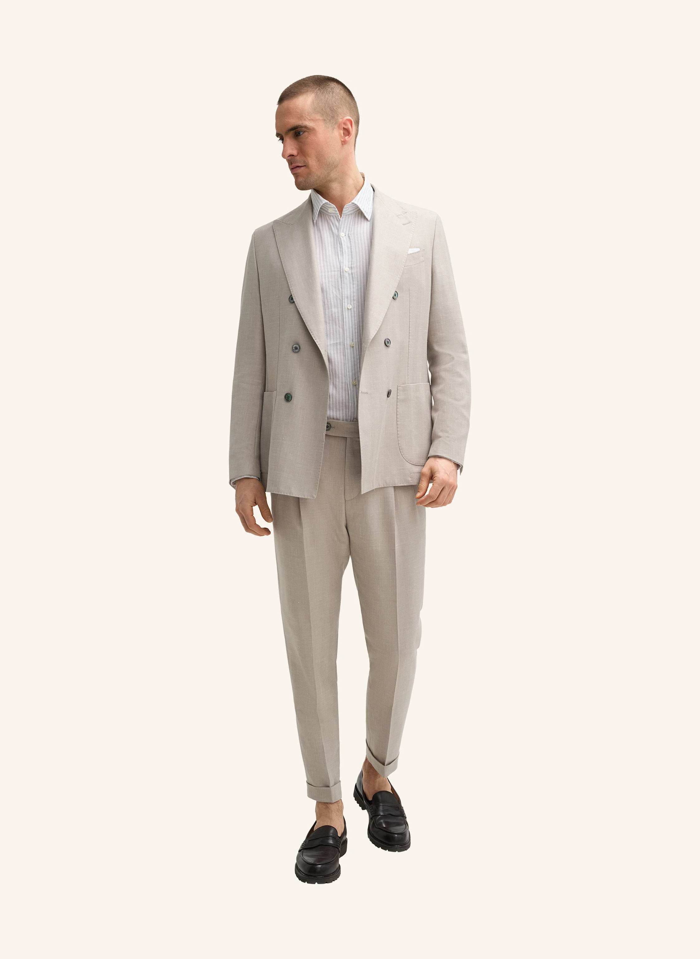 windsor. Hose Shaped Fit