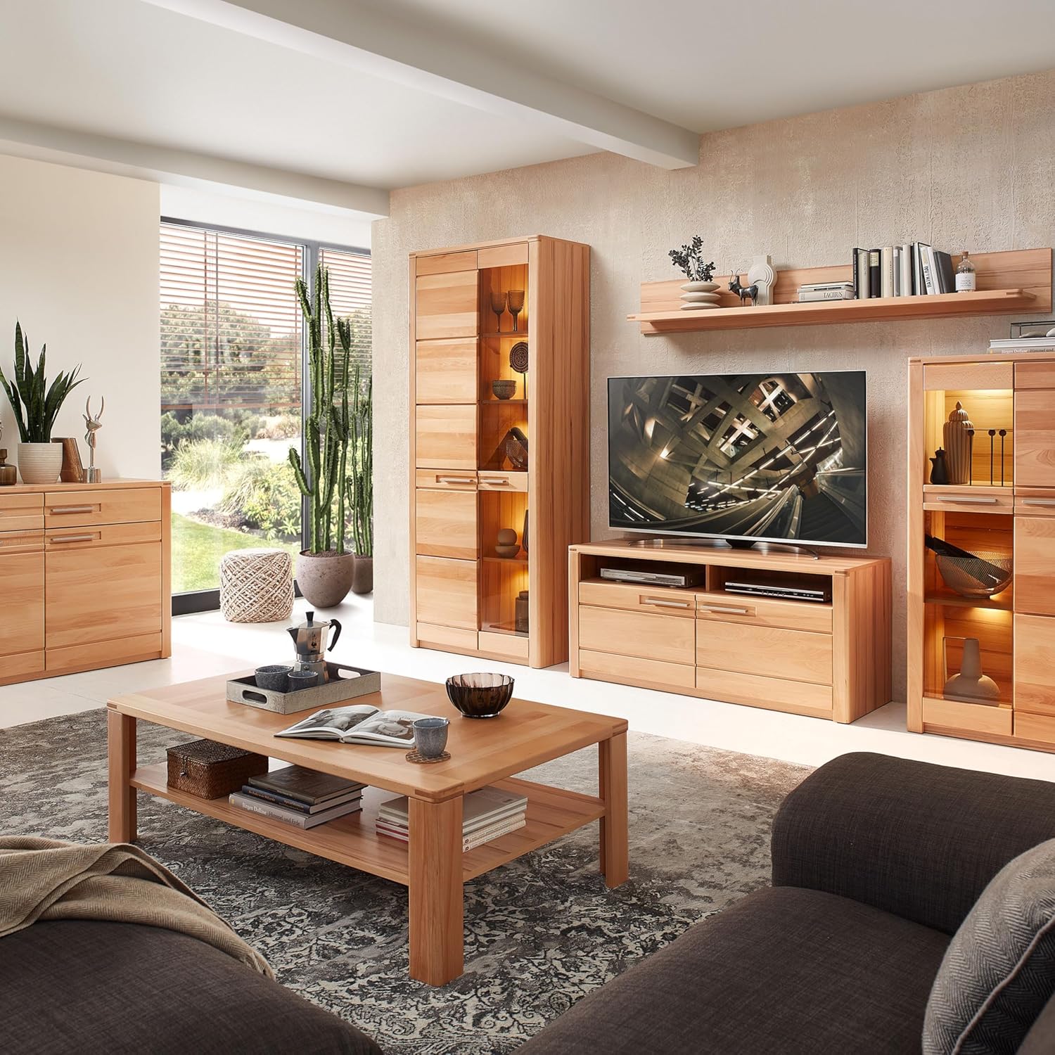 NATURE ONE TV-Lowboard in Kernbuche teil-massiv FSC-zertifiziert - Moderner TV Schrank mit viel Stauraum für Ihr Wohnzimmer - 131 x 58 x 45 cm (B/H/T)