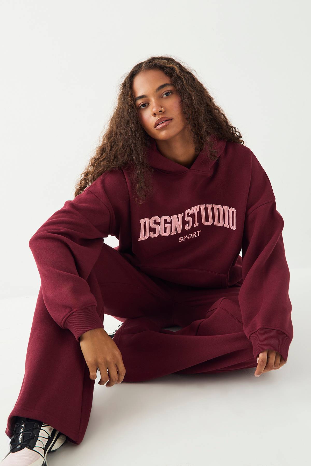 Jogging Jambe Droite DSGN Studio