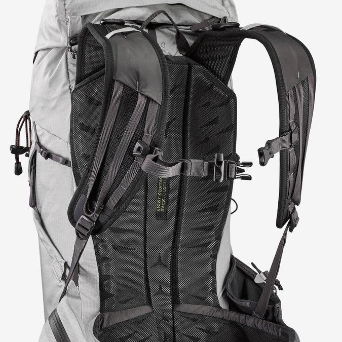 Decathlon Quechua - Mochila de Caminhada Quechua MH900 de 25 litros