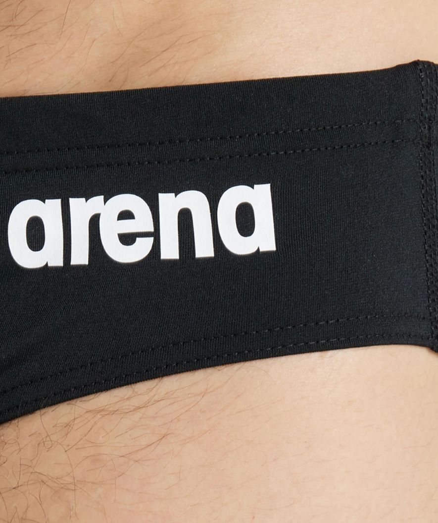 Arena trekantede badebukser til mænd - Team Solid - Sort