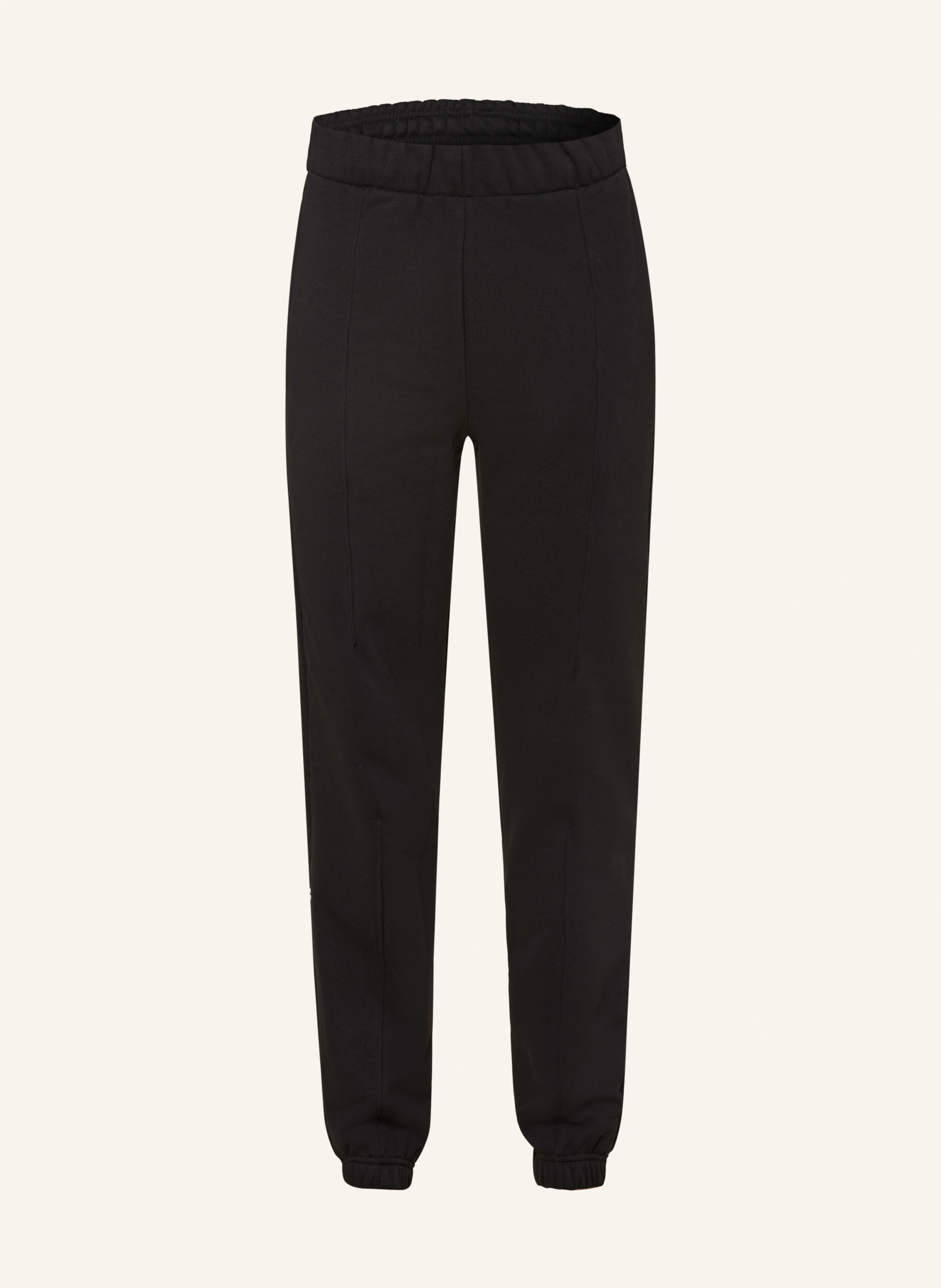 On Sweatpants CLUB