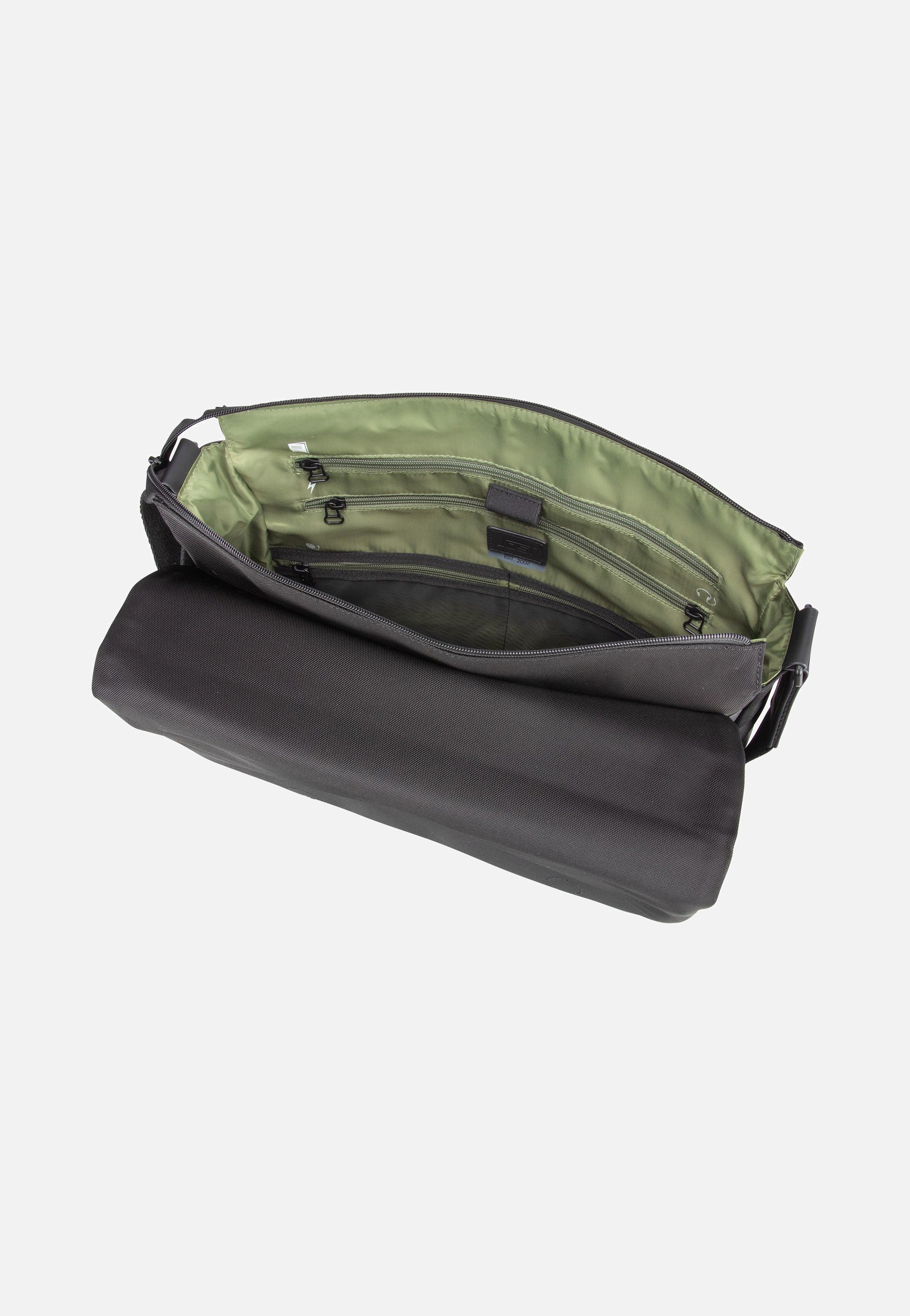 Tallinn Flap L Black - Messenger Bag
